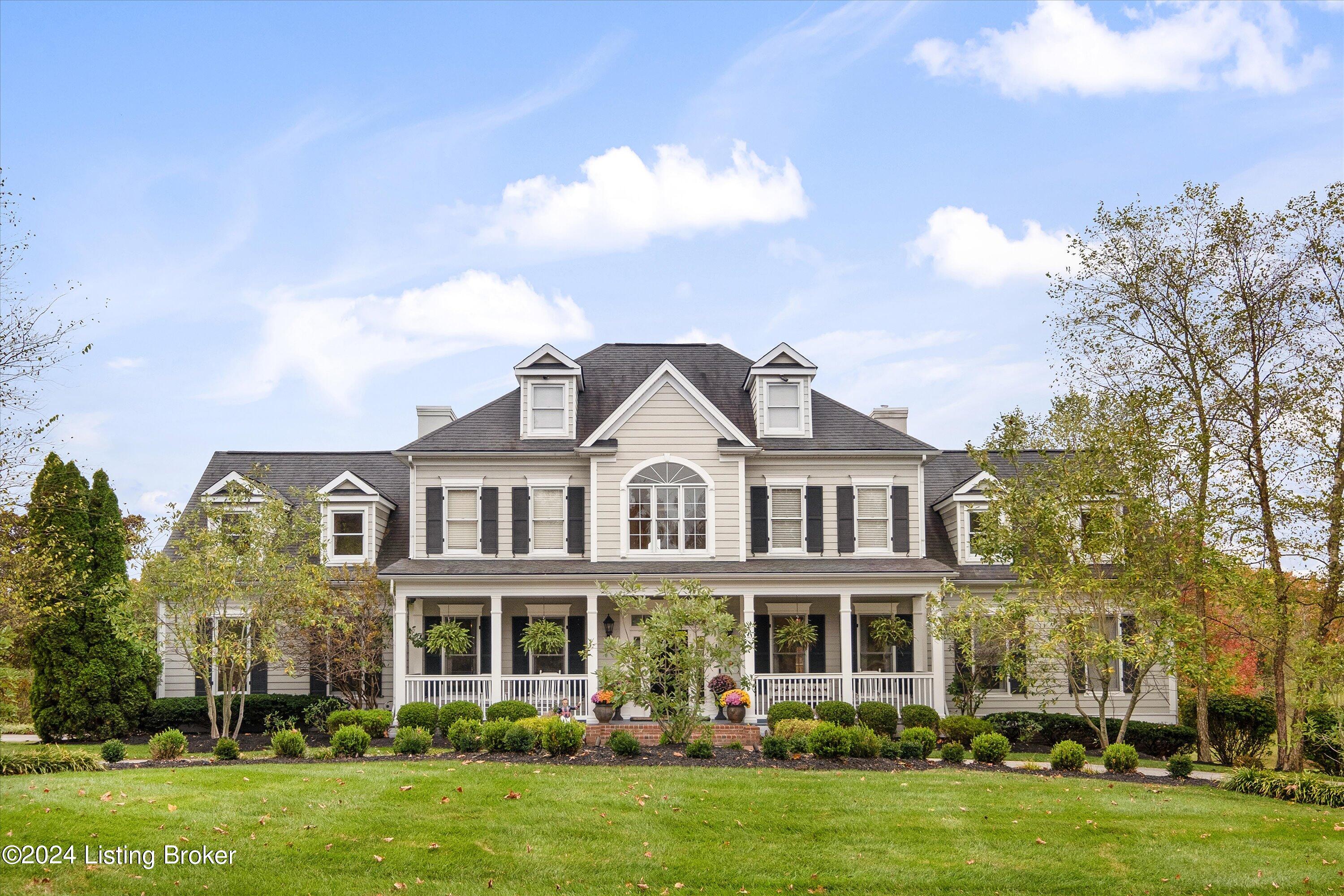 1027 Majestic Oaks Way