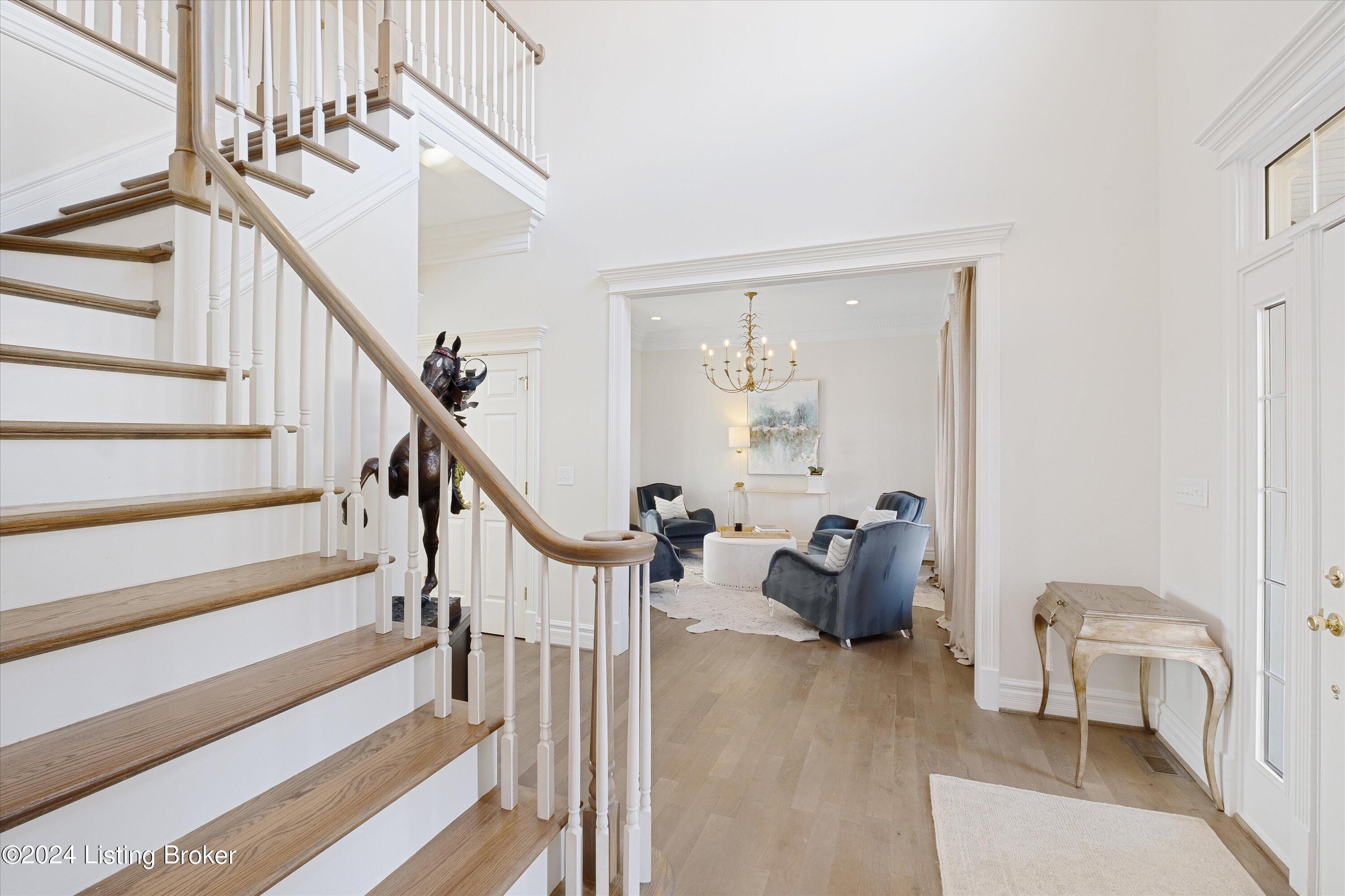 1027 Majestic Oaks Way