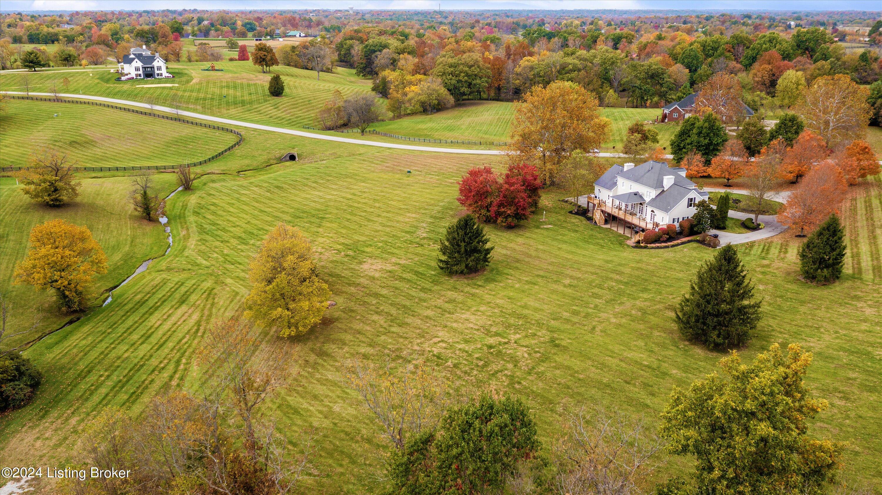 1027 Majestic Oaks Way