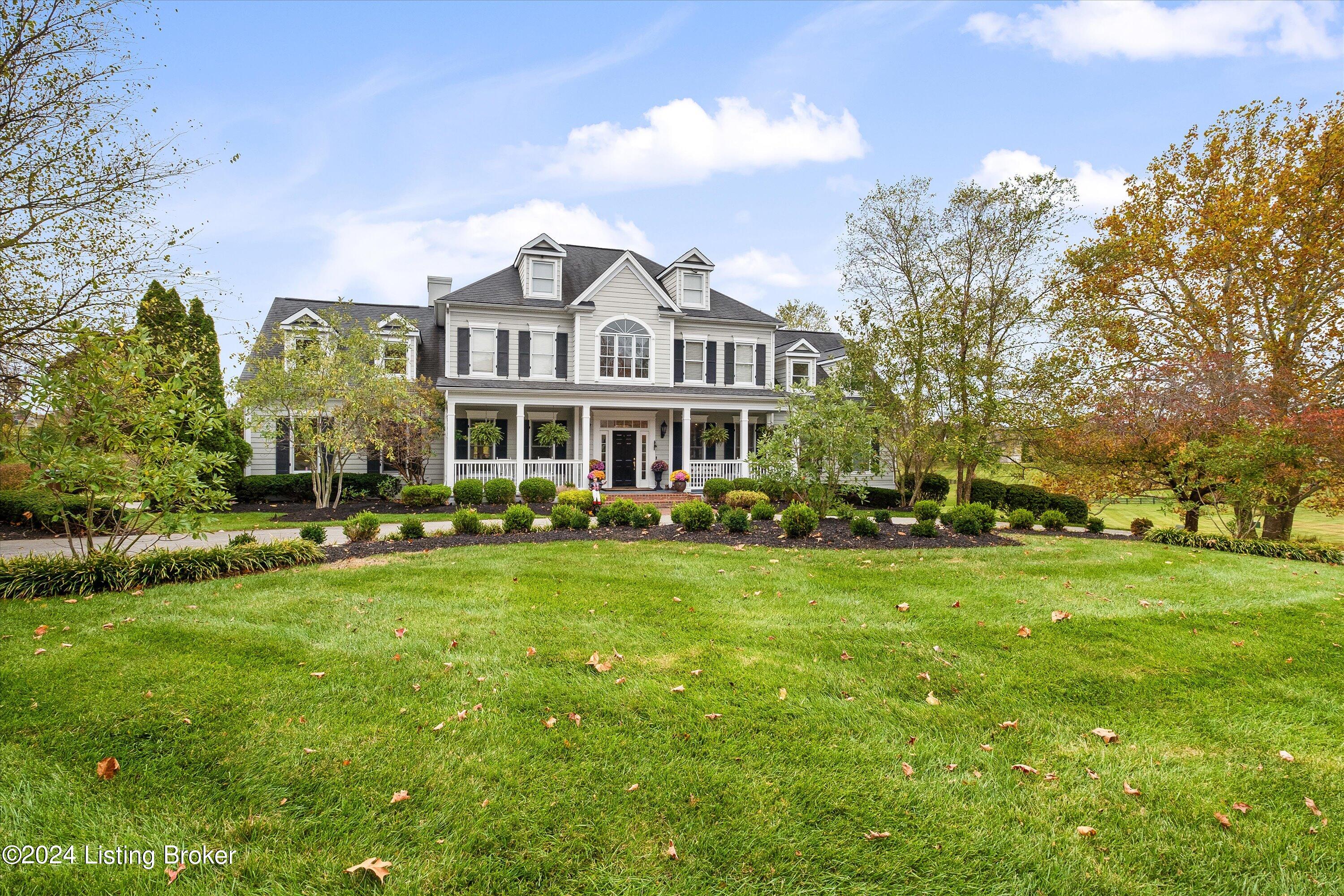 1027 Majestic Oaks Way