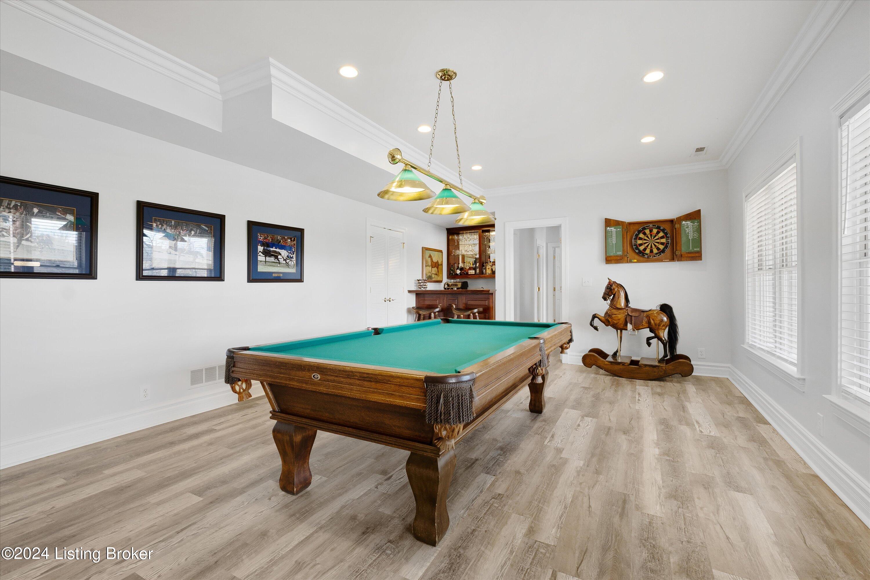 1027 Majestic Oaks Way