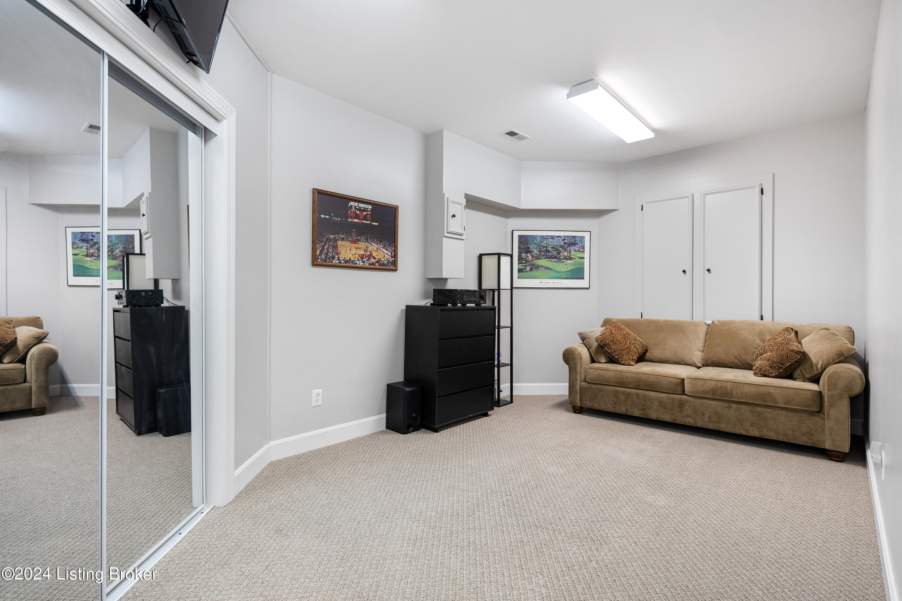 14305 Willow Grove Cir
