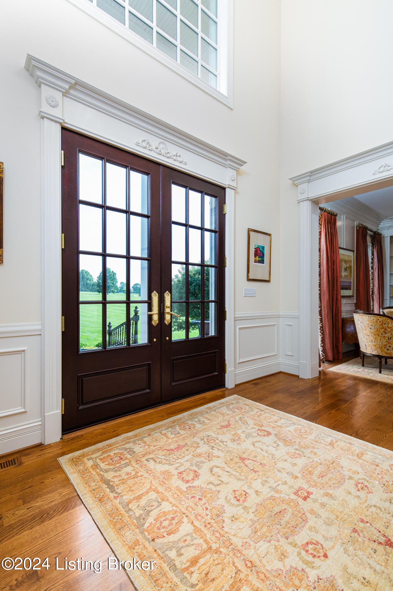 1009 Majestic Oaks Way
