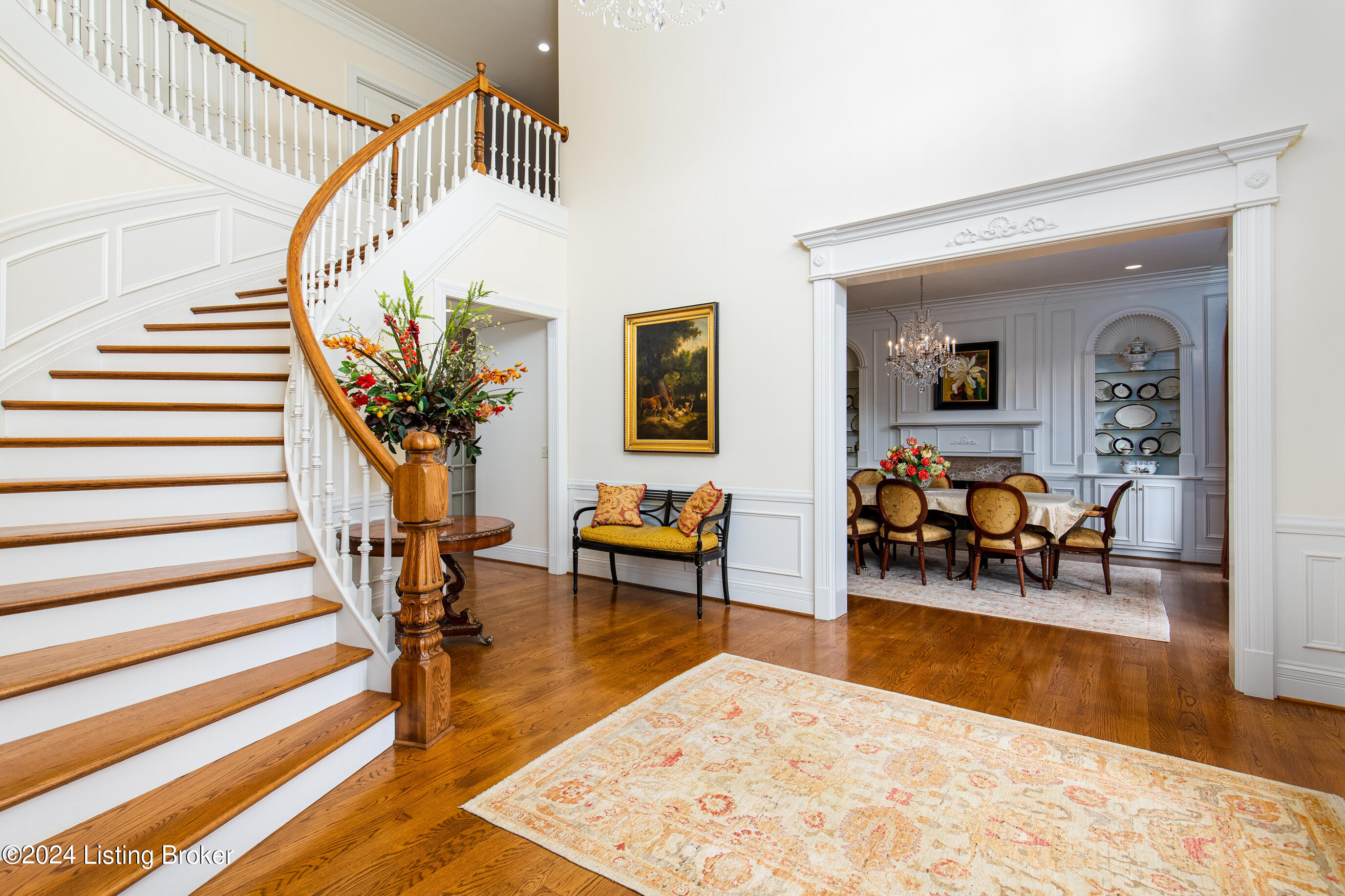 1009 Majestic Oaks Way