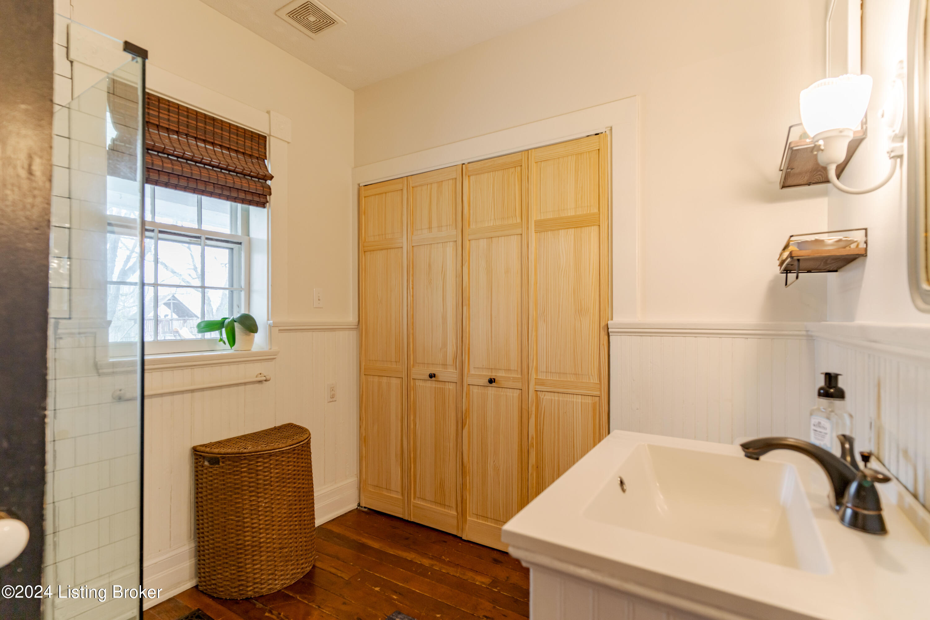 5786 Taylorsville Rd