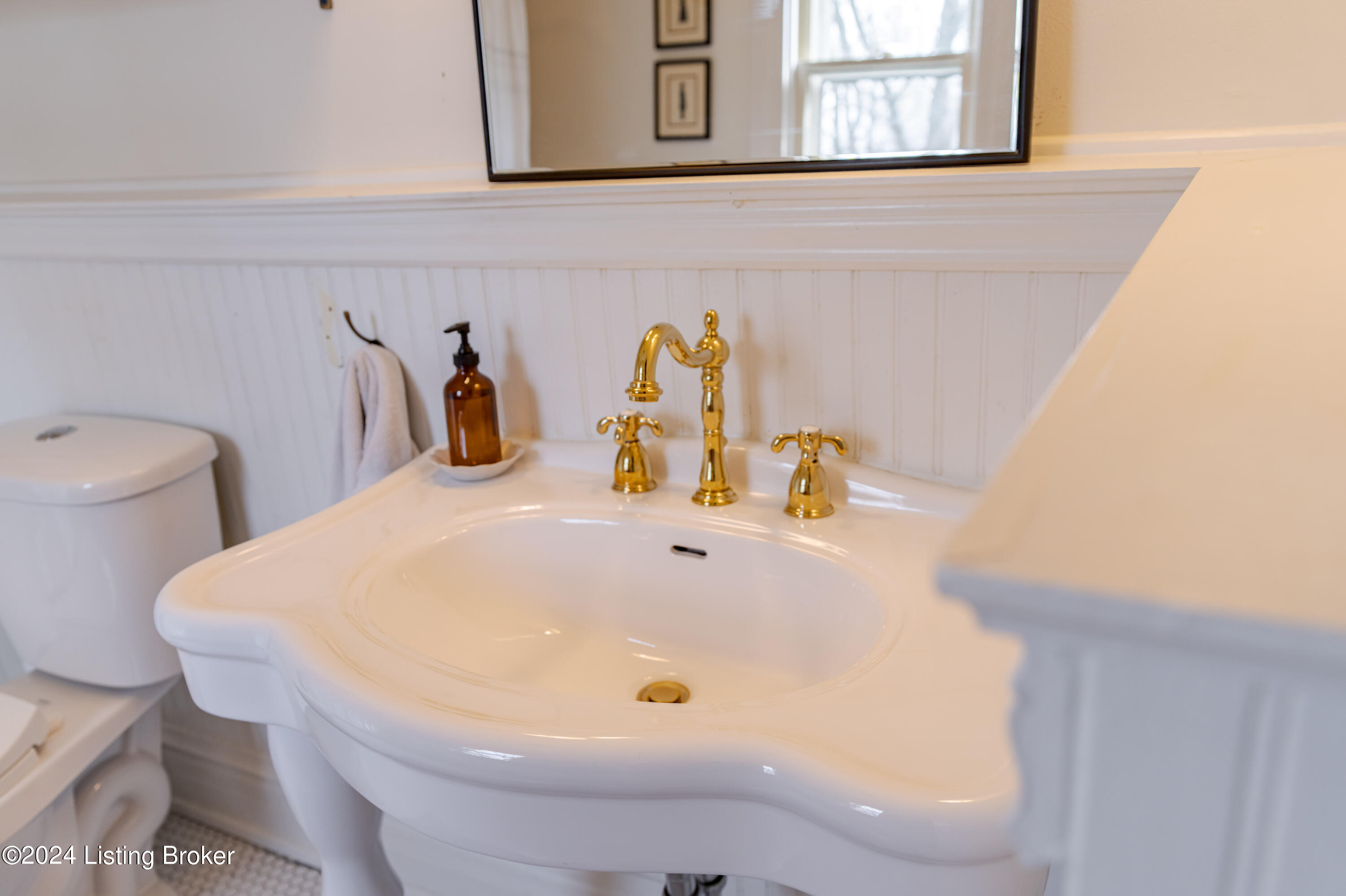 5786 Taylorsville Rd