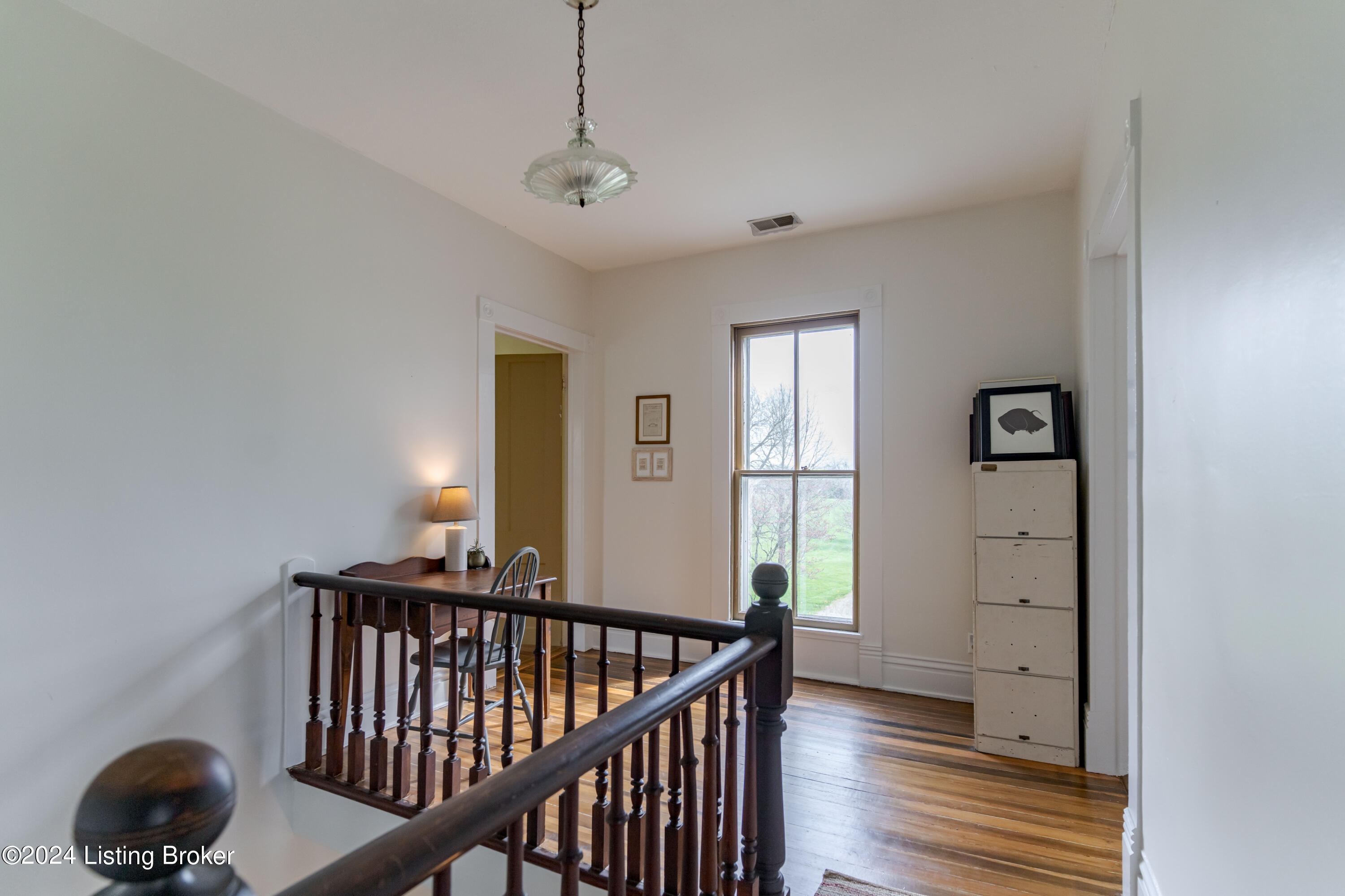 5786 Taylorsville Rd