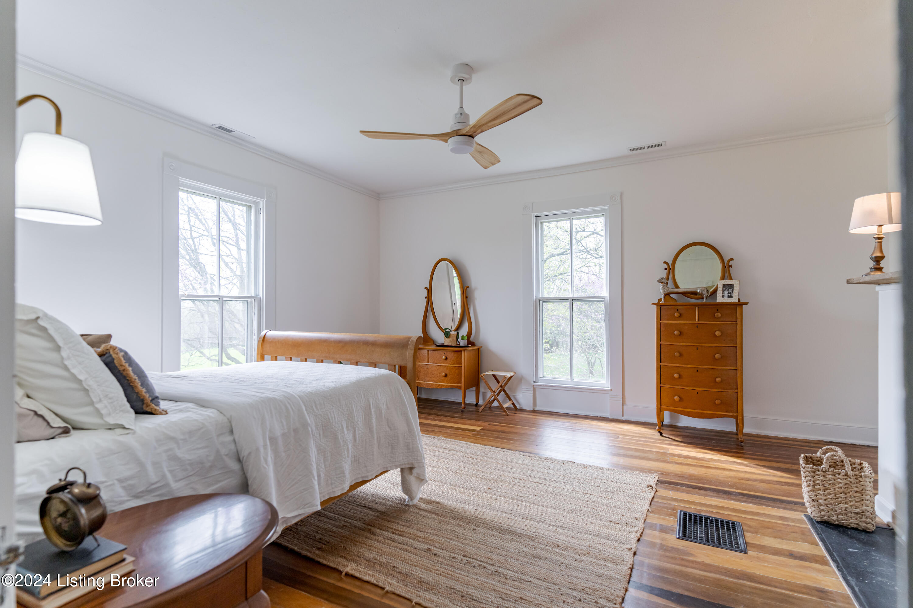 5786 Taylorsville Rd