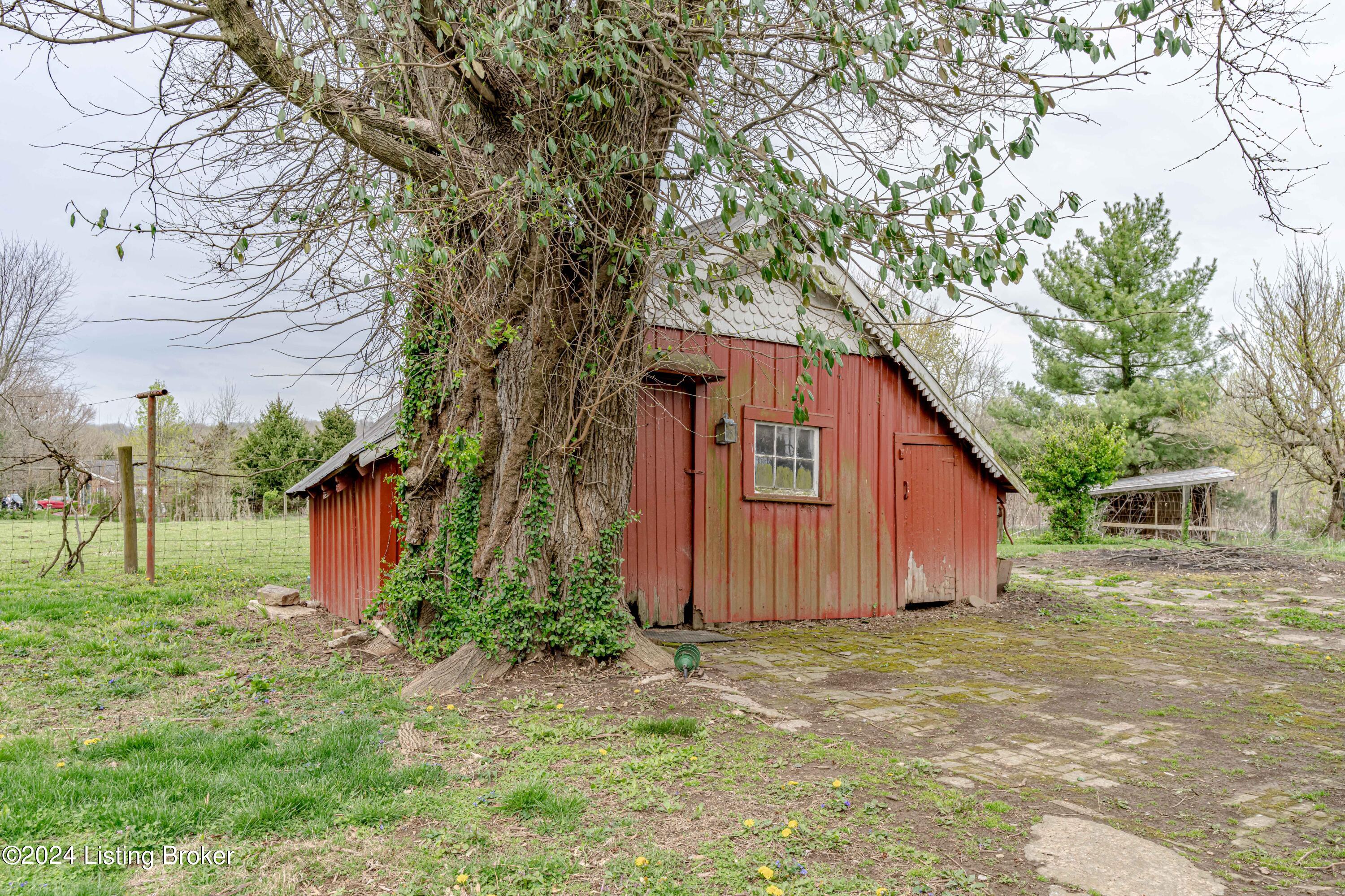 5786 Taylorsville Rd