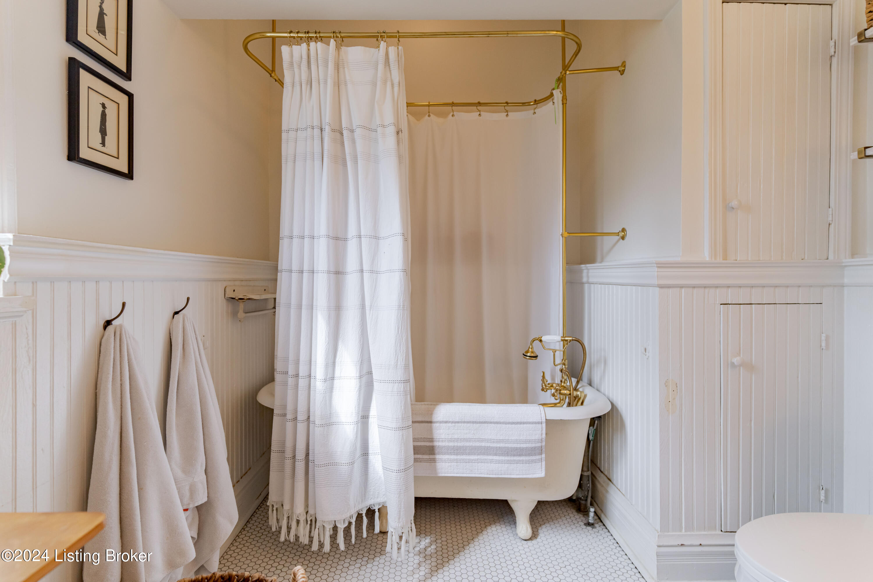 5786 Taylorsville Rd