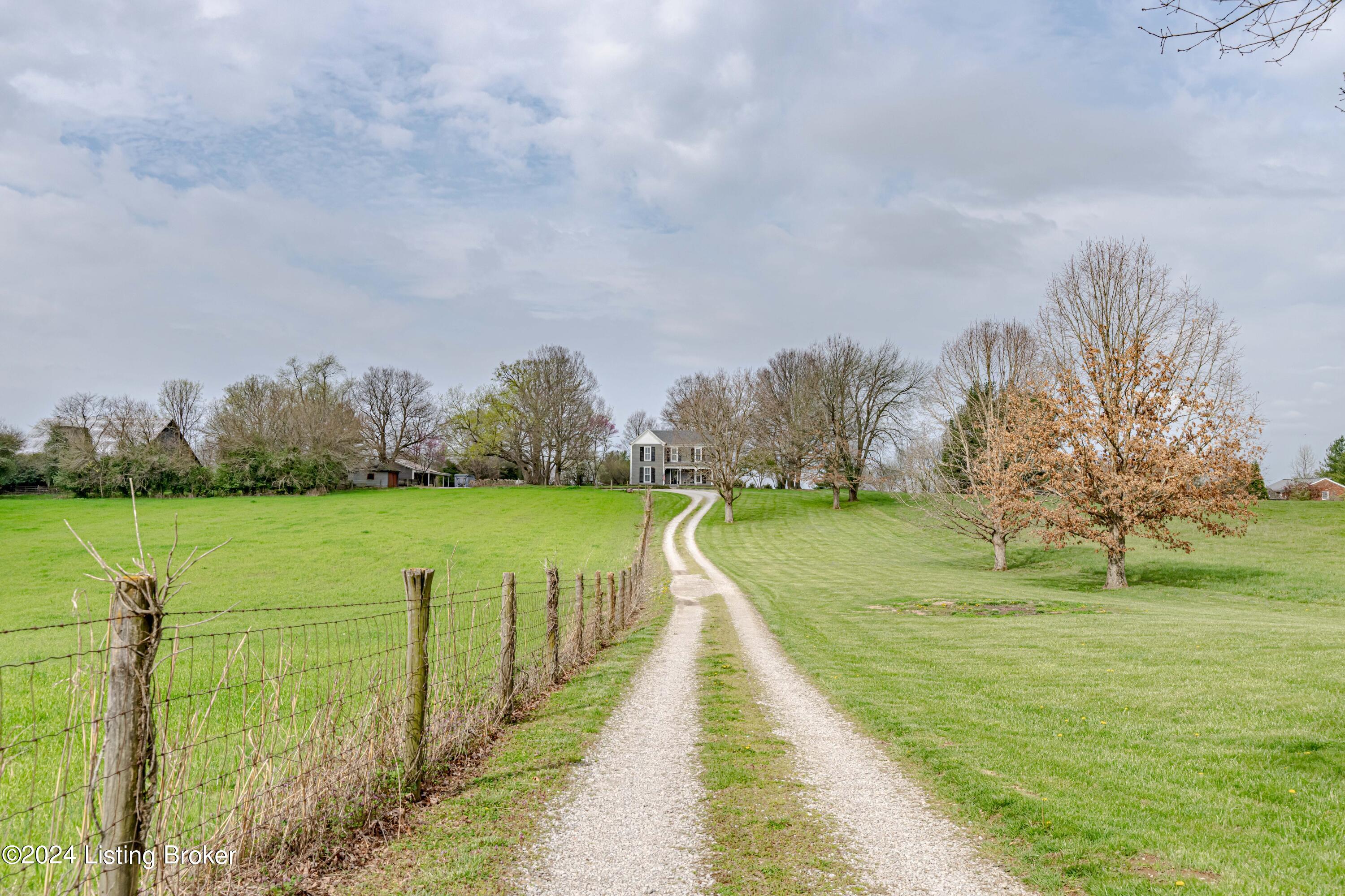 5786 Taylorsville Rd