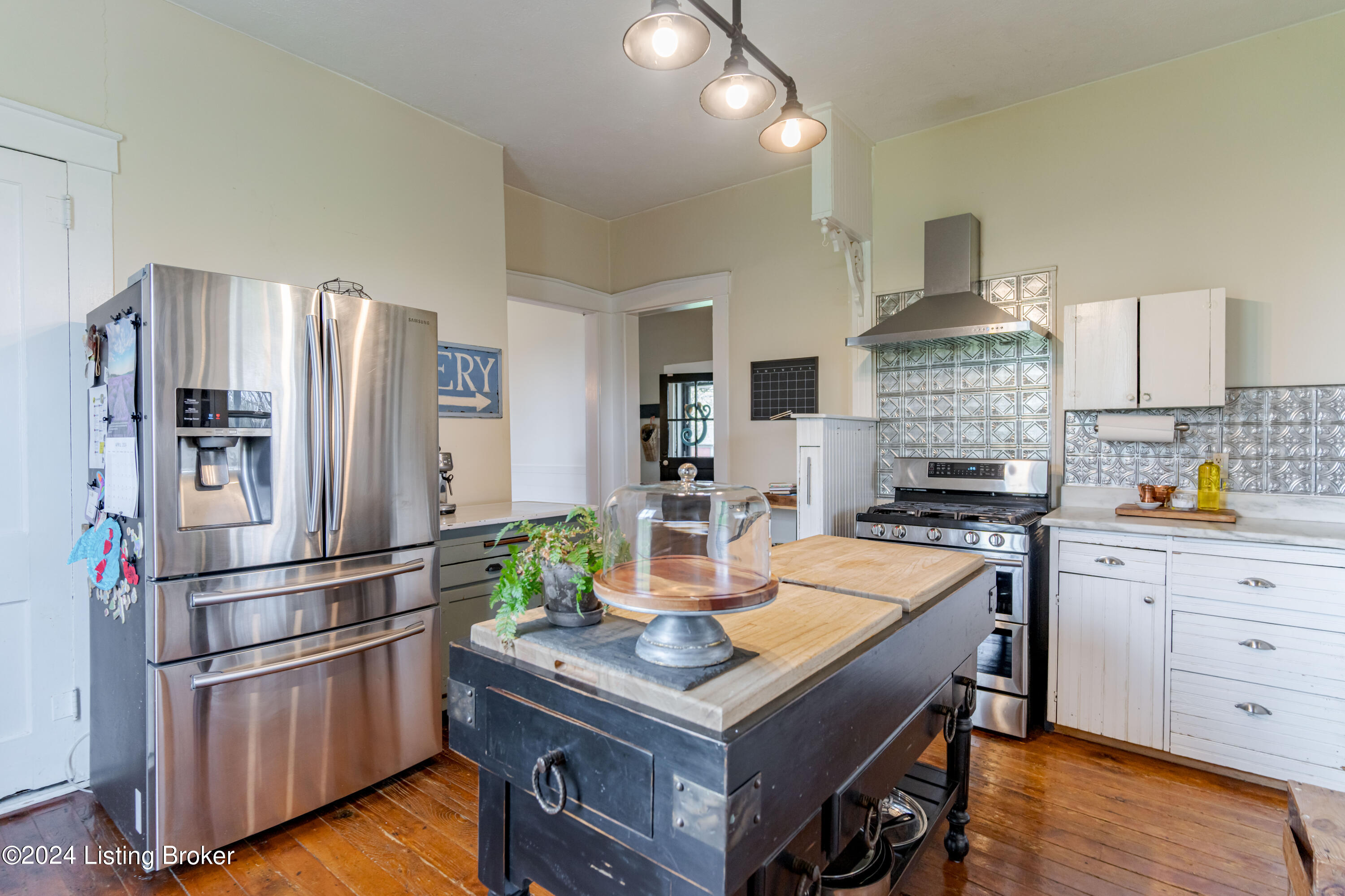 5786 Taylorsville Rd