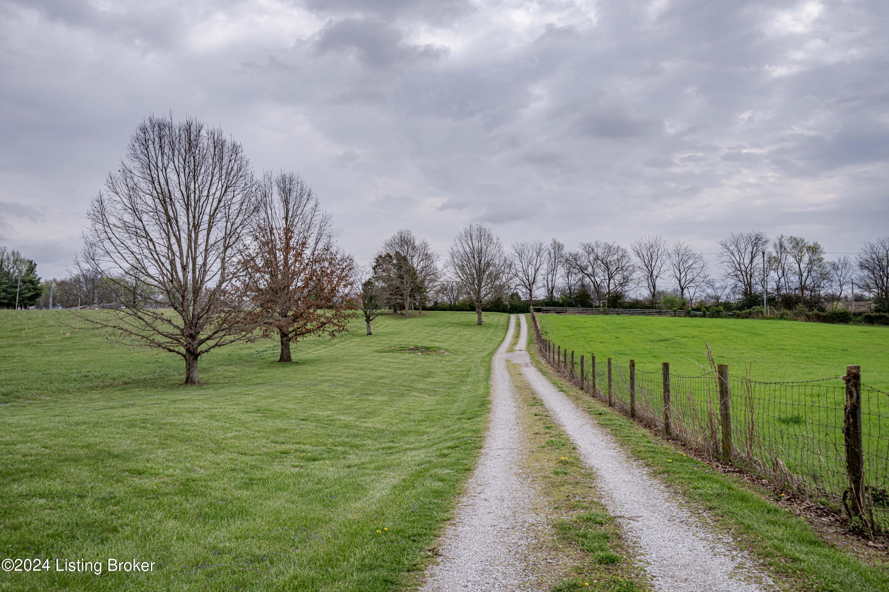 5786 Taylorsville Rd