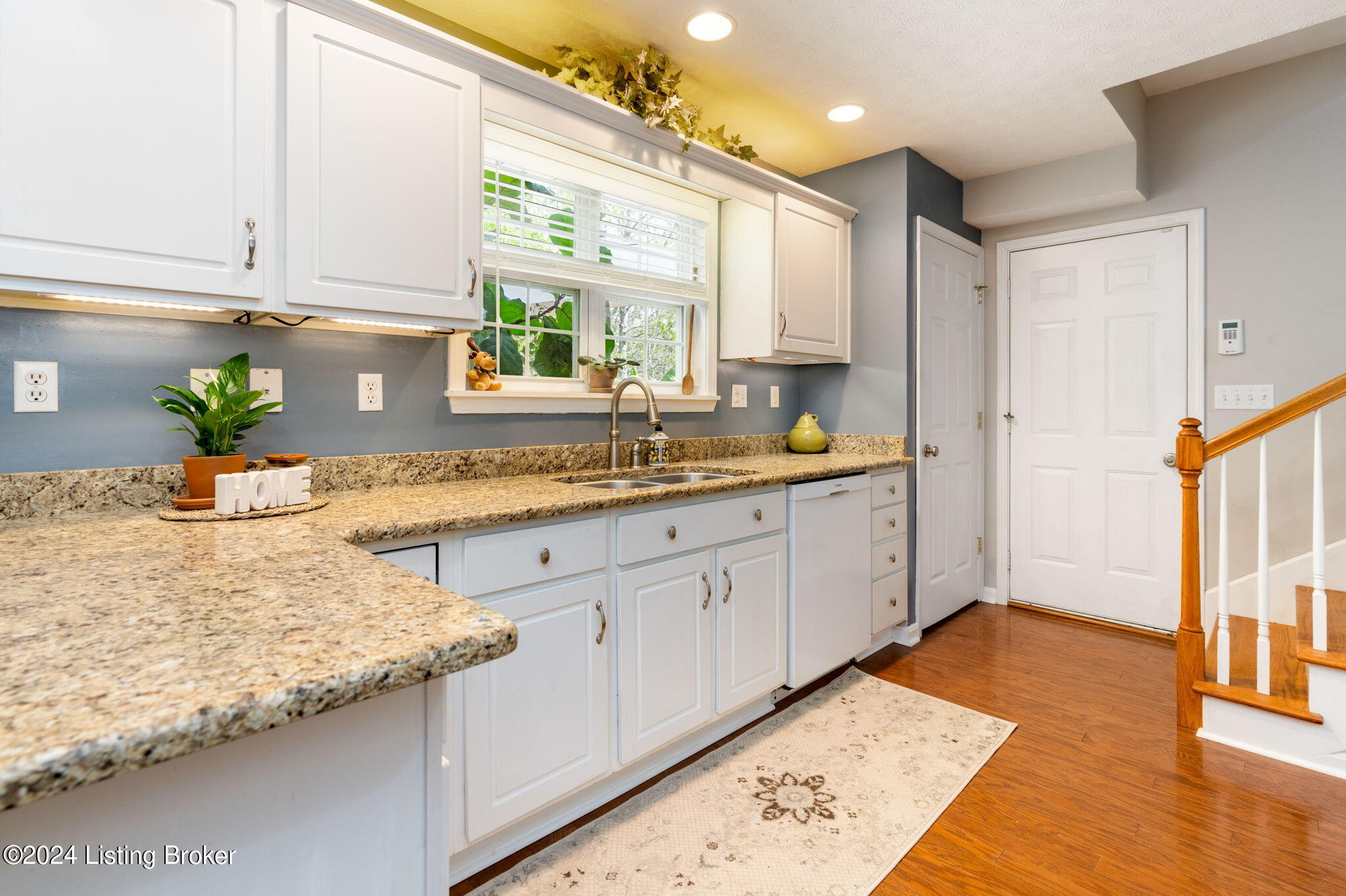 1006 Station Pointe Ln