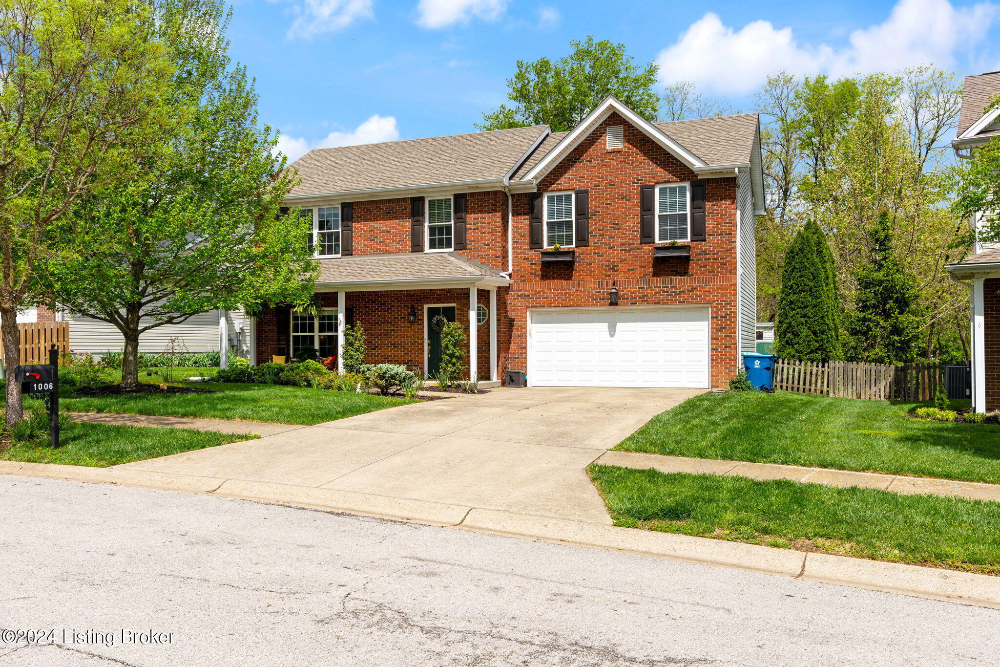 1006 Station Pointe Ln