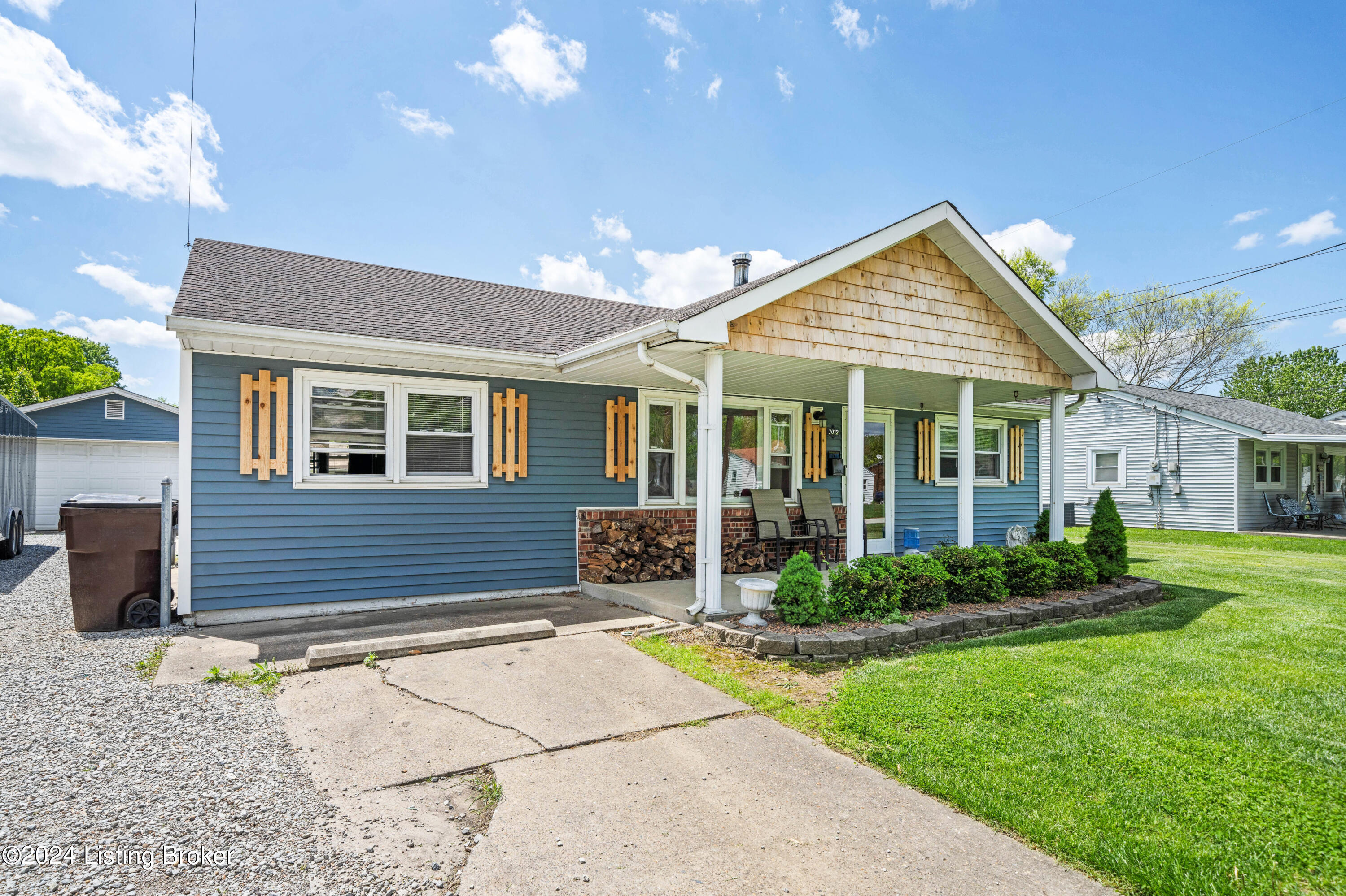 7012 Nathan Hale Way