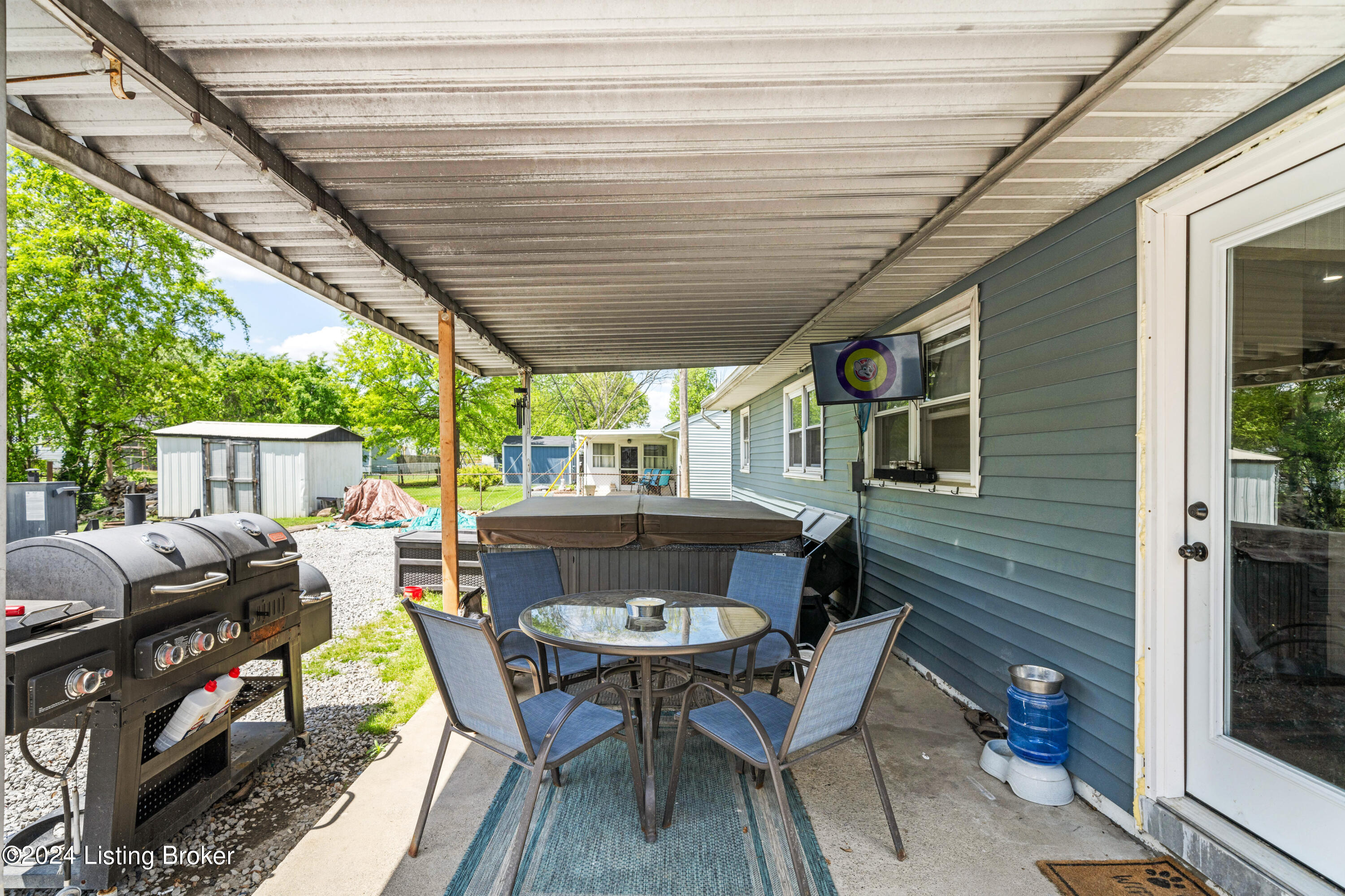 7012 Nathan Hale Way