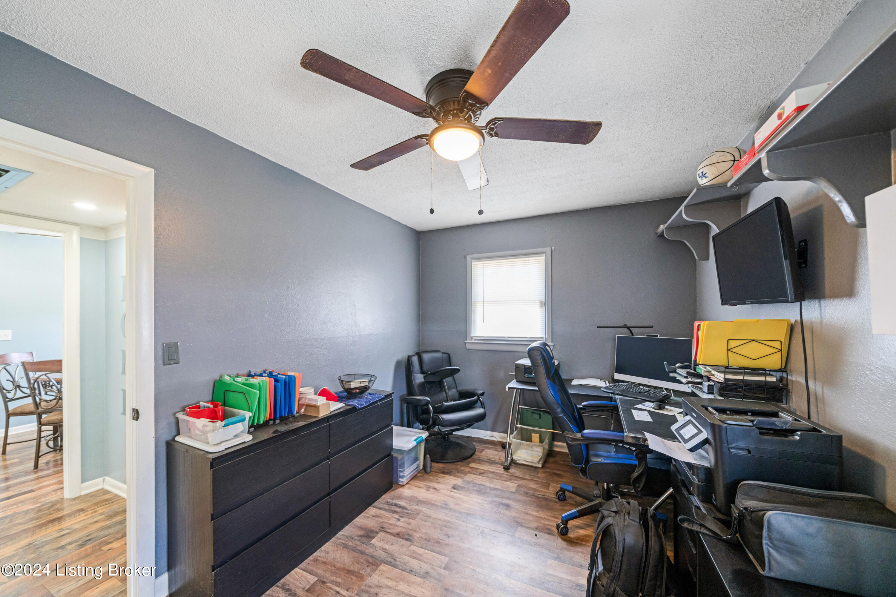 7012 Nathan Hale Way