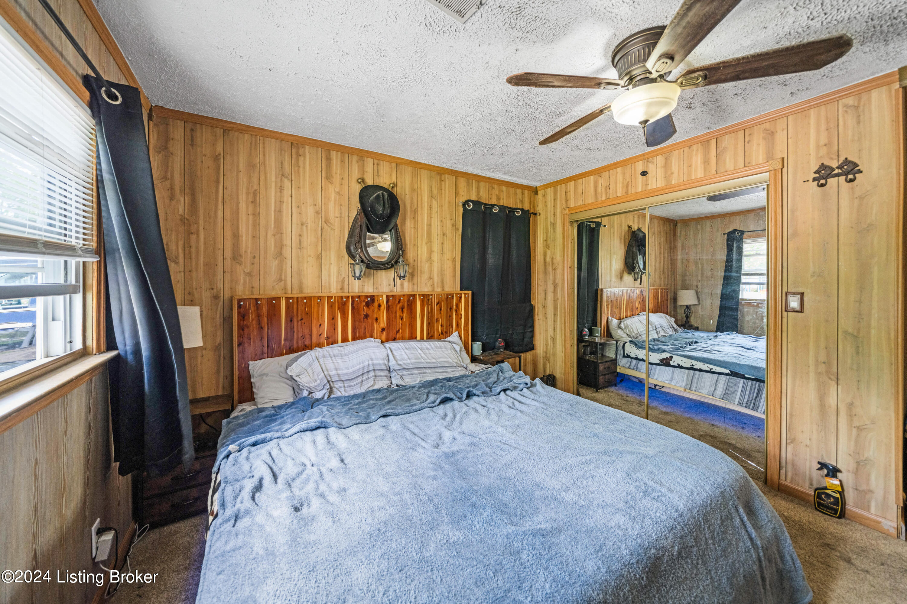 7012 Nathan Hale Way