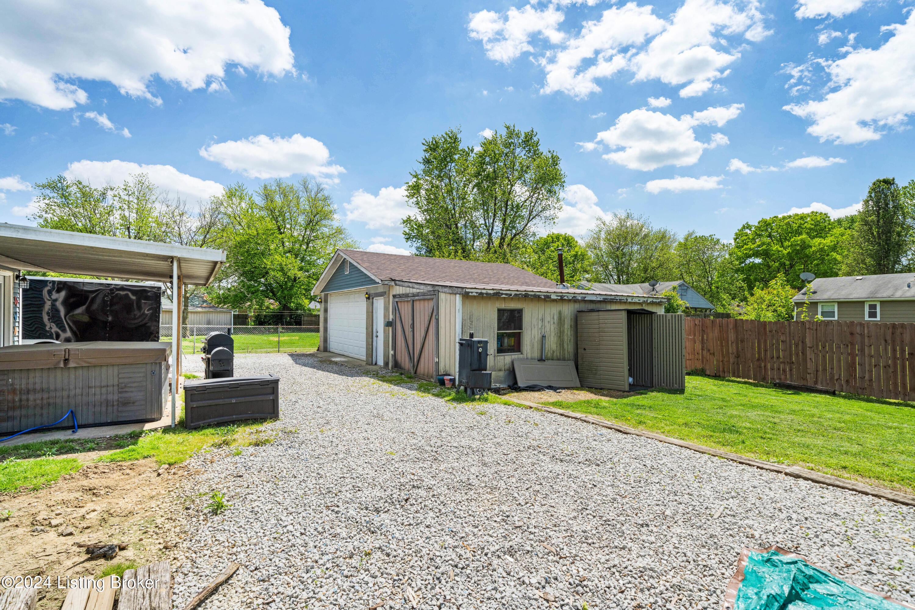 7012 Nathan Hale Way