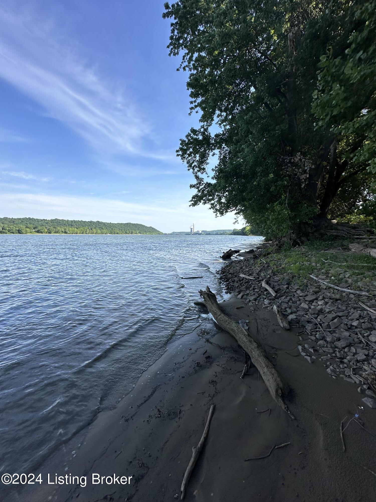 3100 Wises Landing Rd