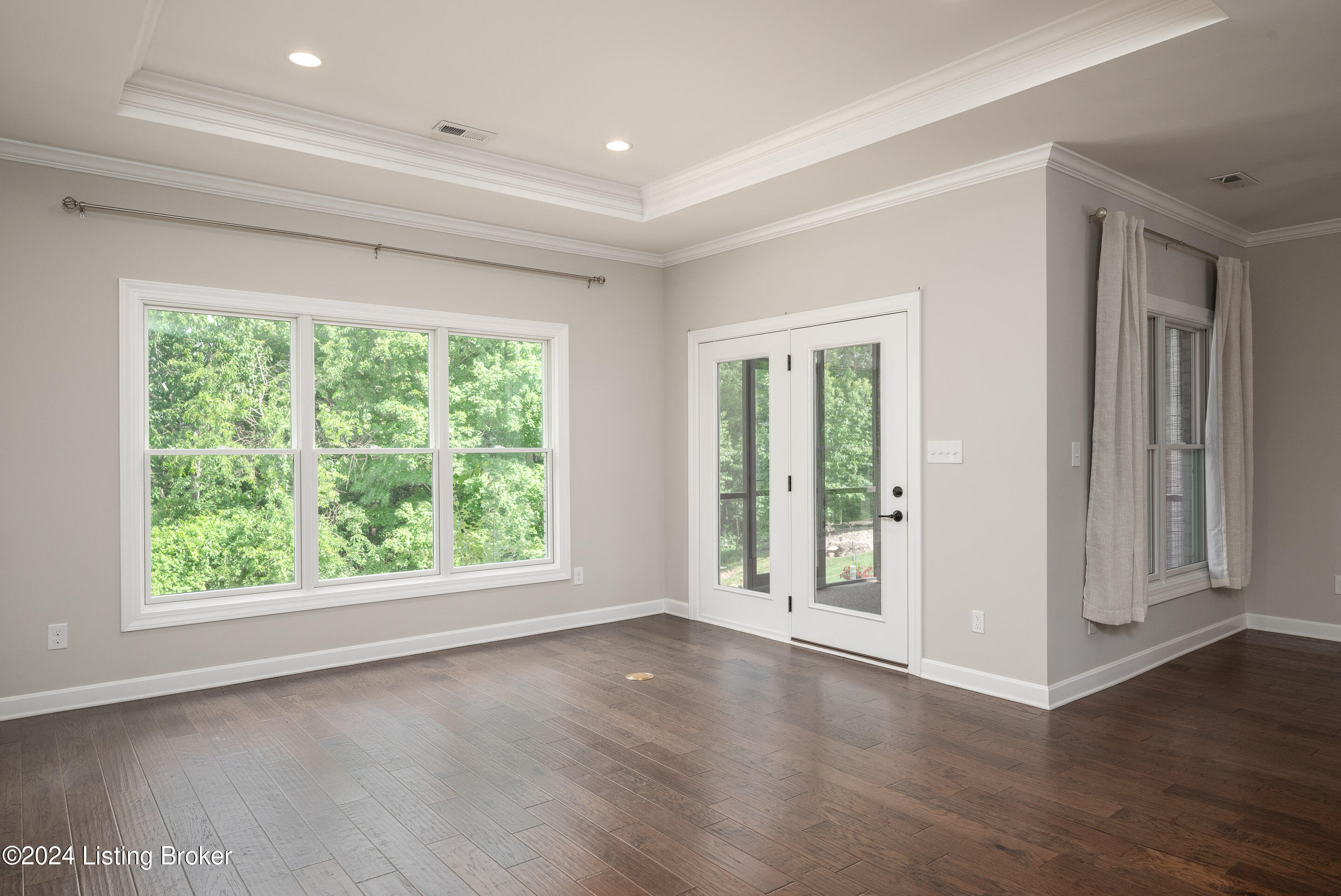 9344 Cross Meadows Cir