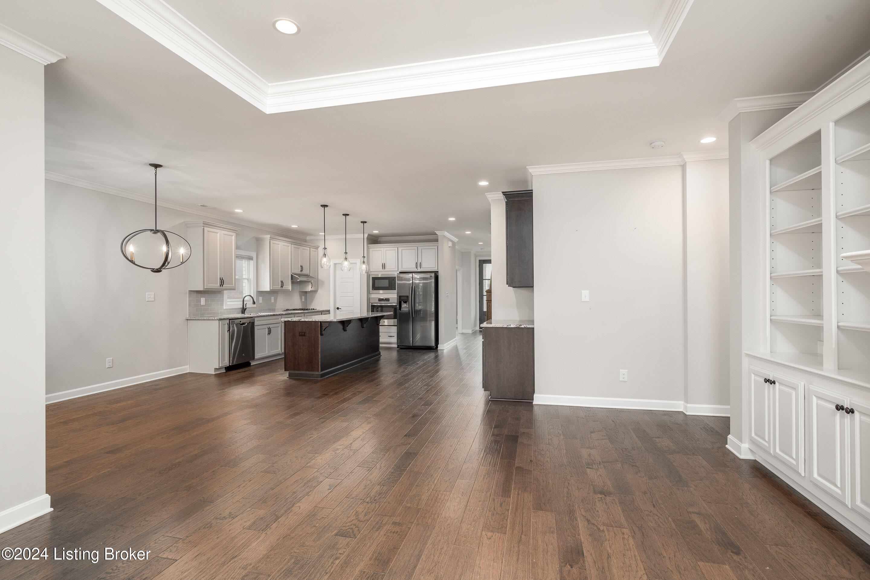 9344 Cross Meadows Cir