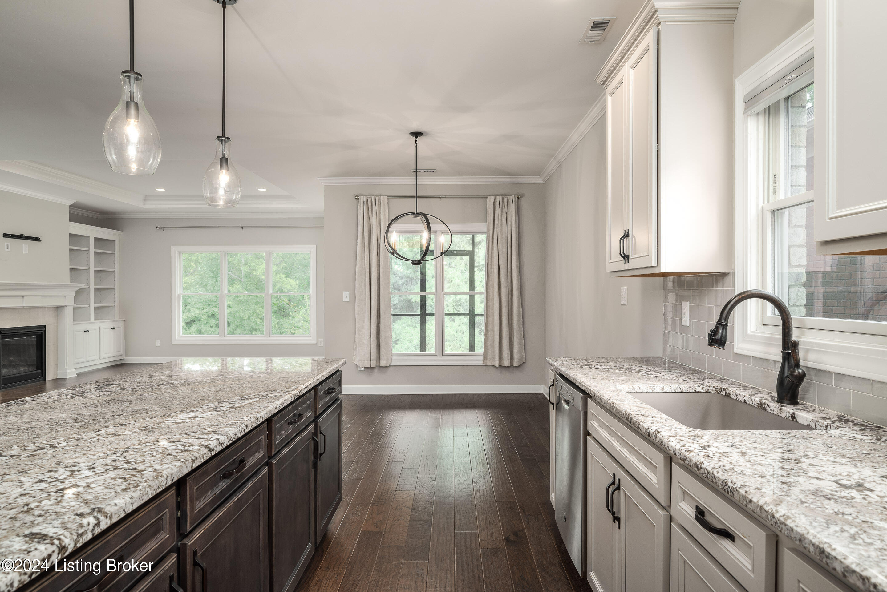 9344 Cross Meadows Cir