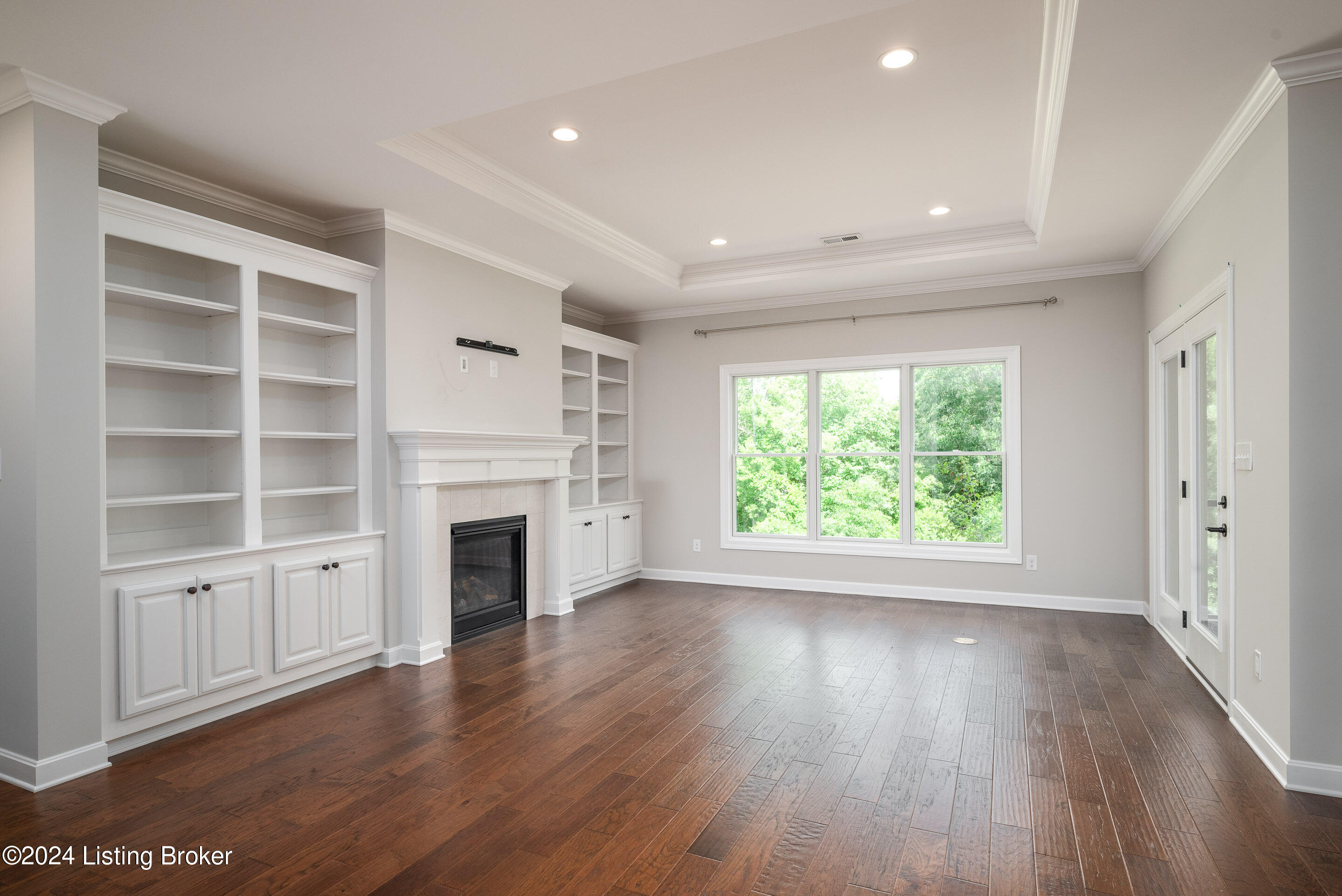 9344 Cross Meadows Cir