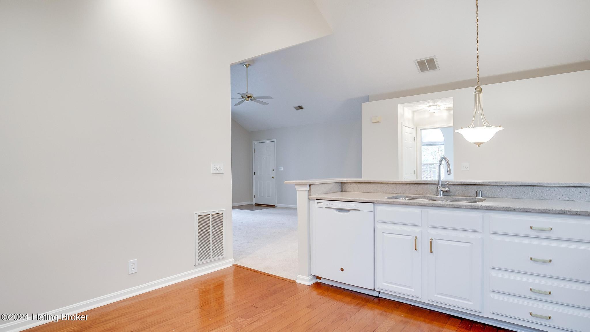 8134 St Andrews Village Dr