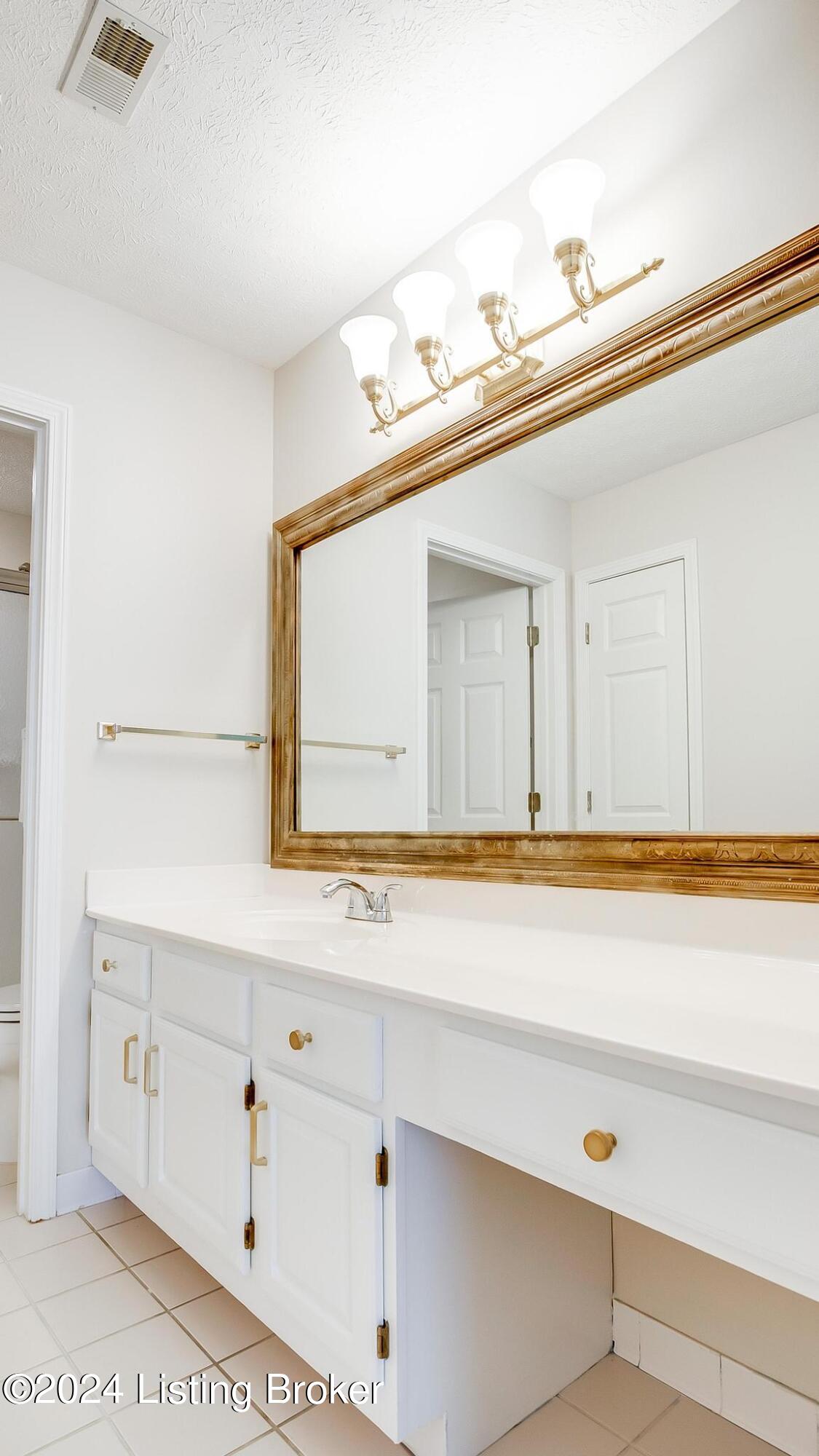 8134 St Andrews Village Dr