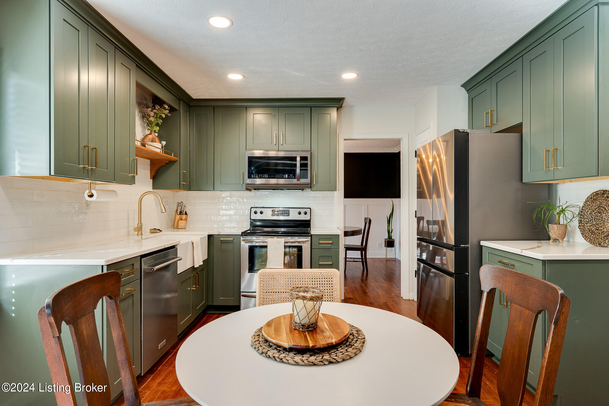 7924 Barbour Manor Dr