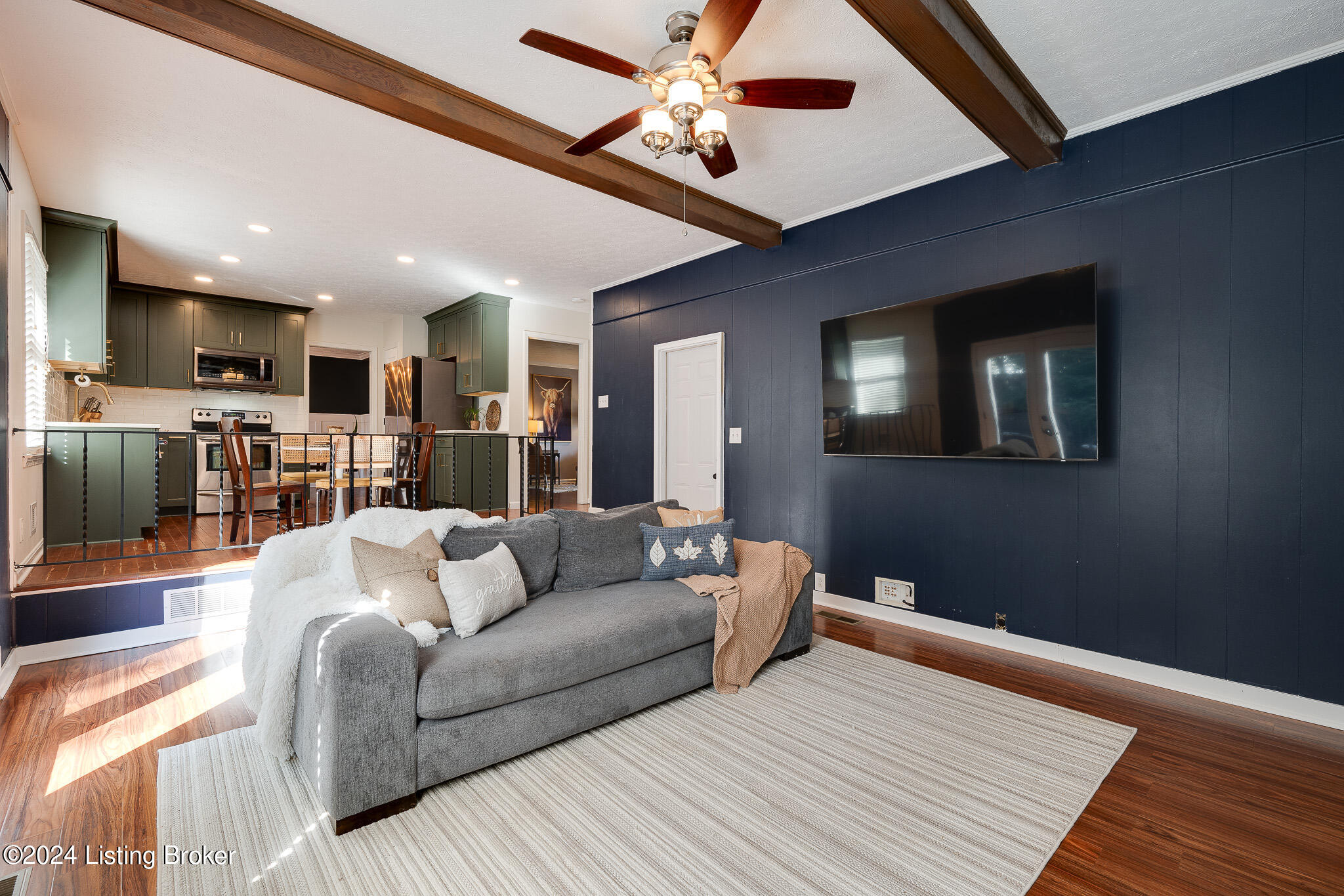 7924 Barbour Manor Dr