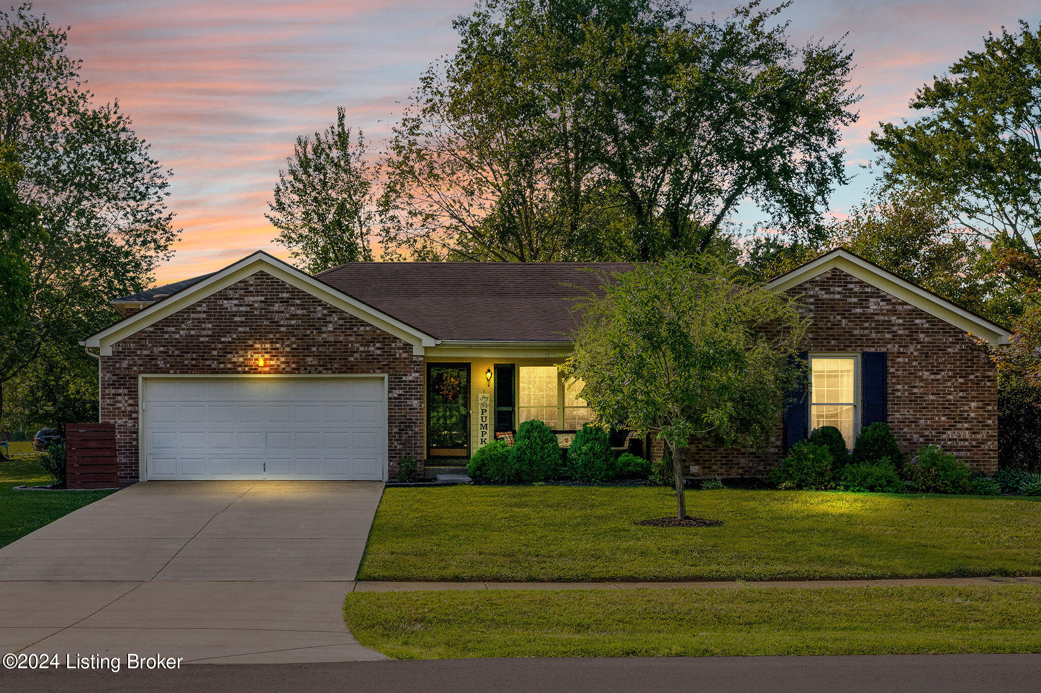 7924 Barbour Manor Dr