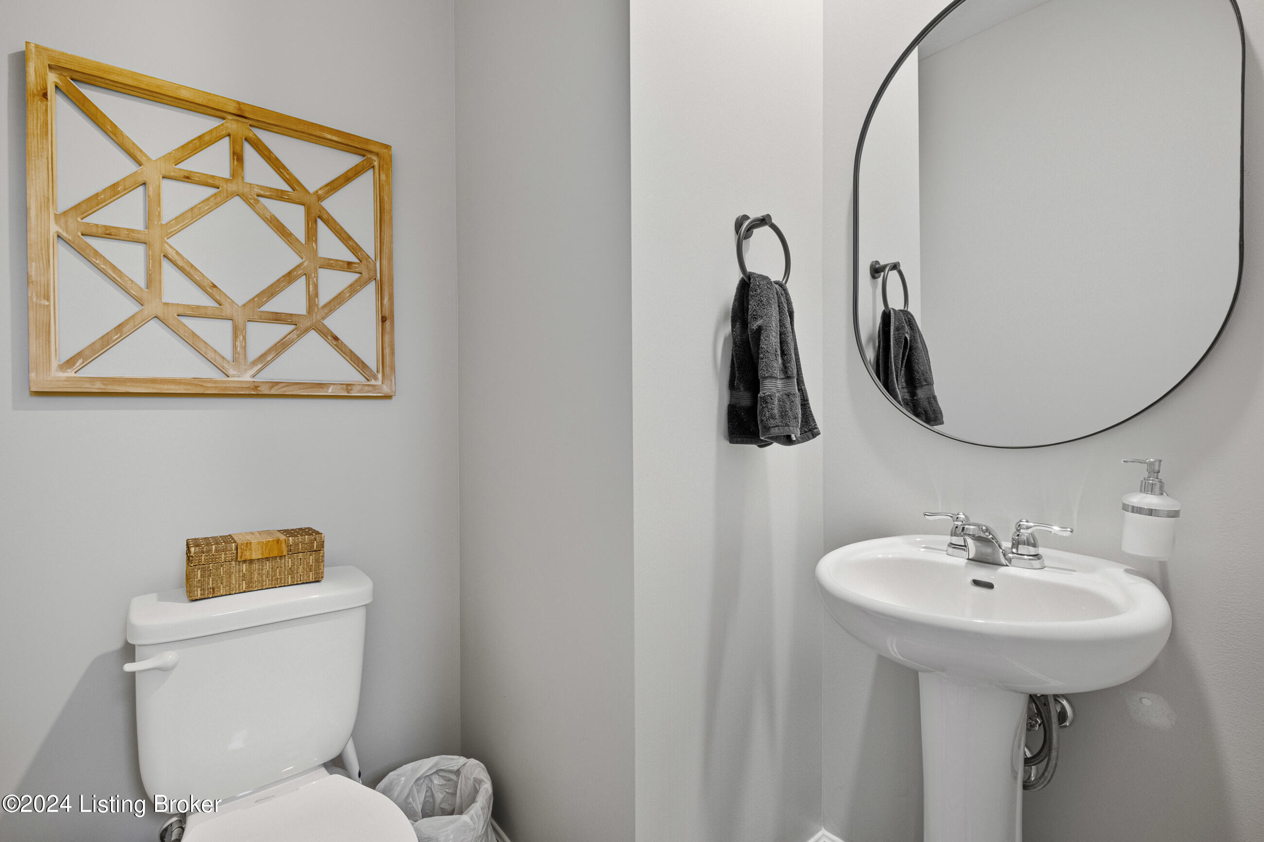 6907 Train Station Way