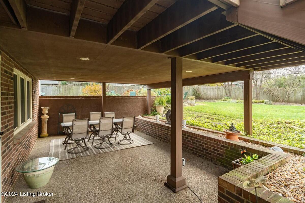 104 Towne Creek Ct
