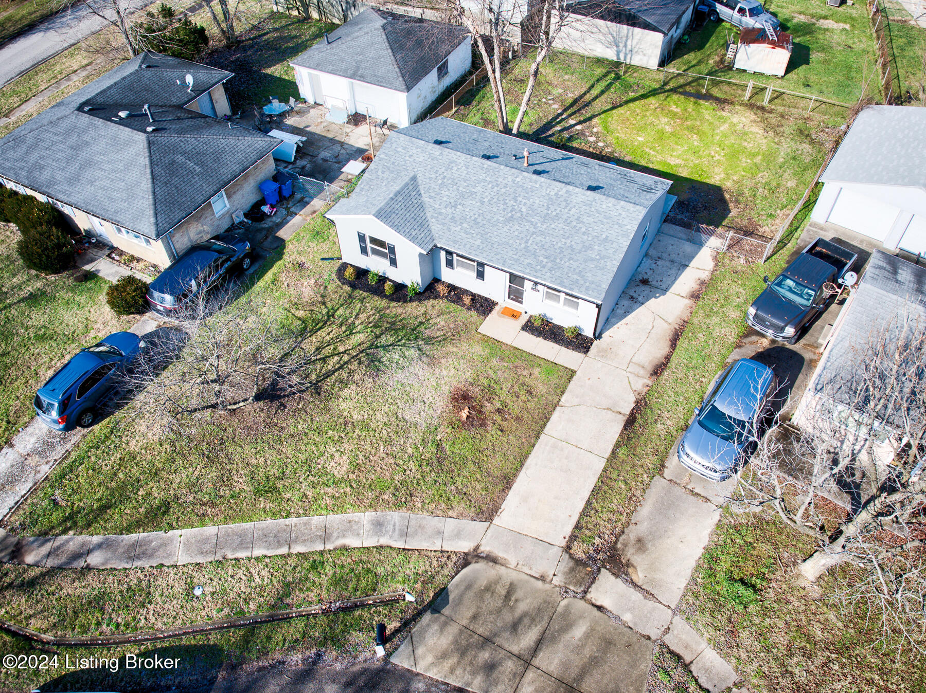 5903 Edgetree Ct
