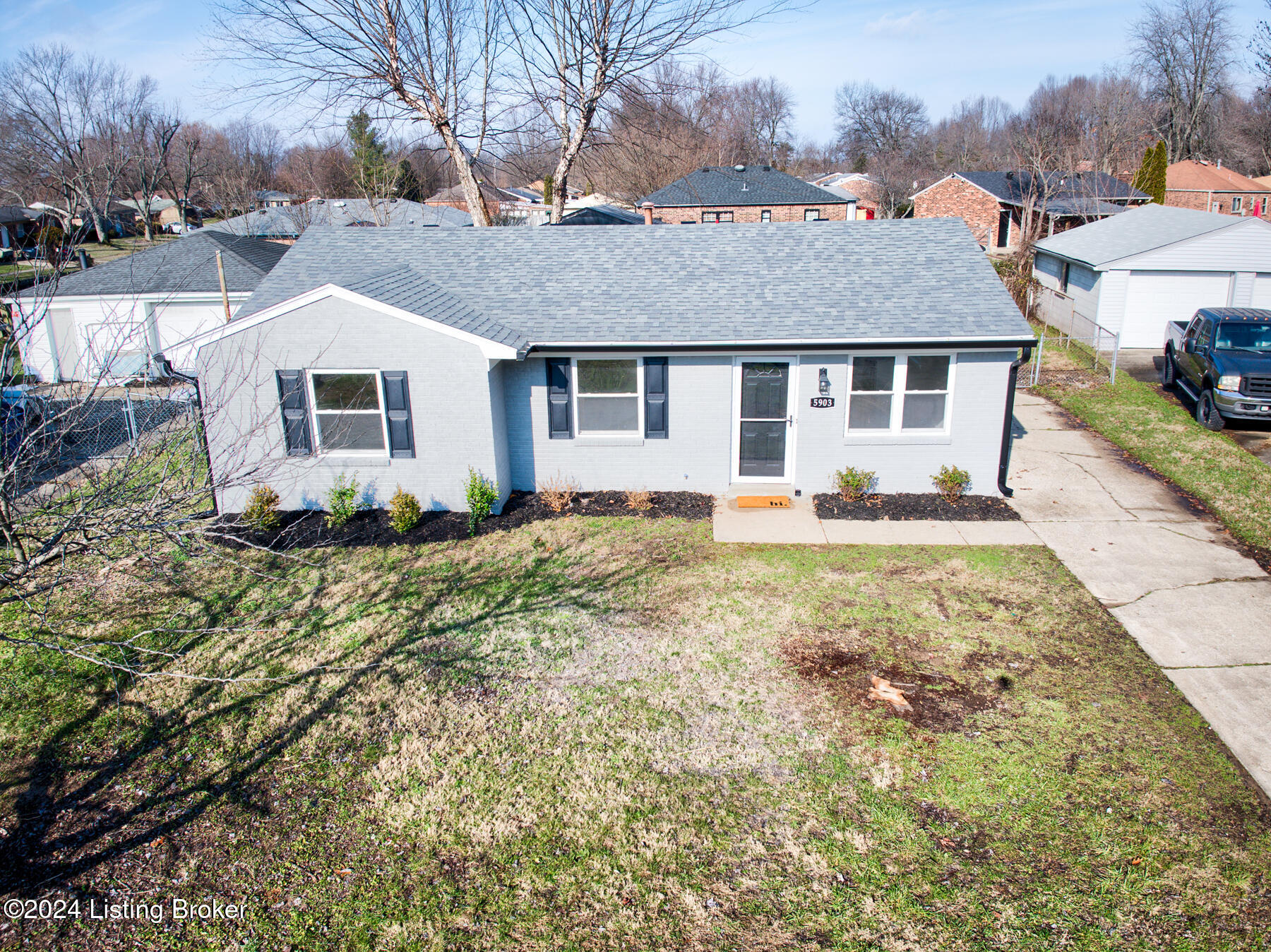 5903 Edgetree Ct