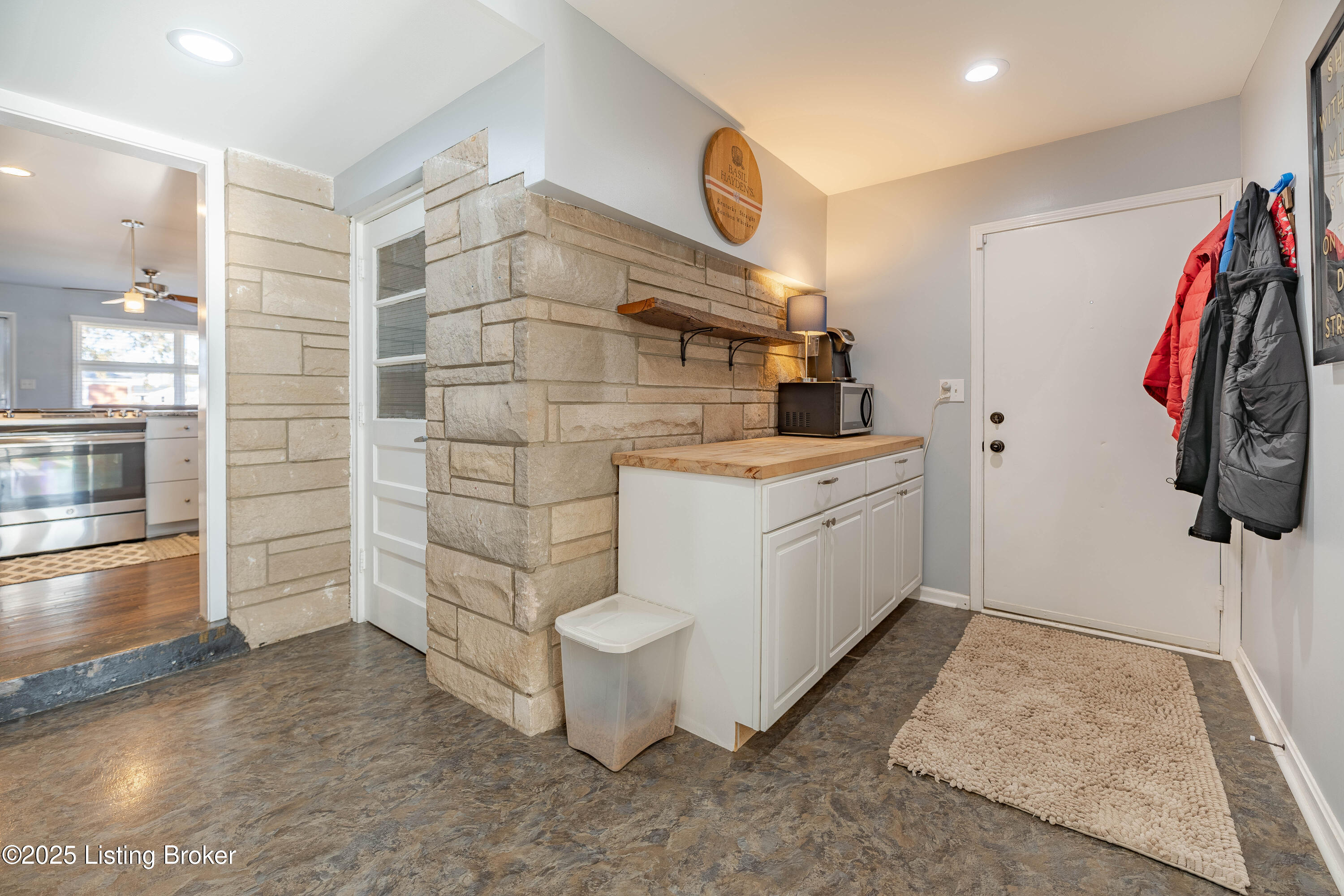 1302 Gallant Fox Run Rd