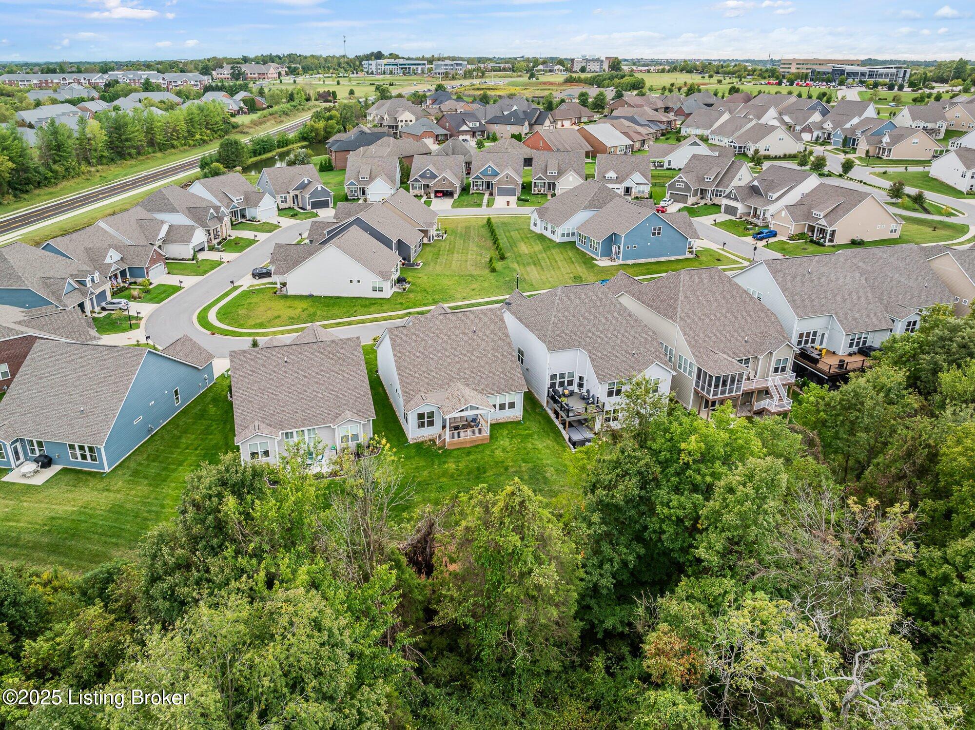 2824 Hamilton Springs Dr