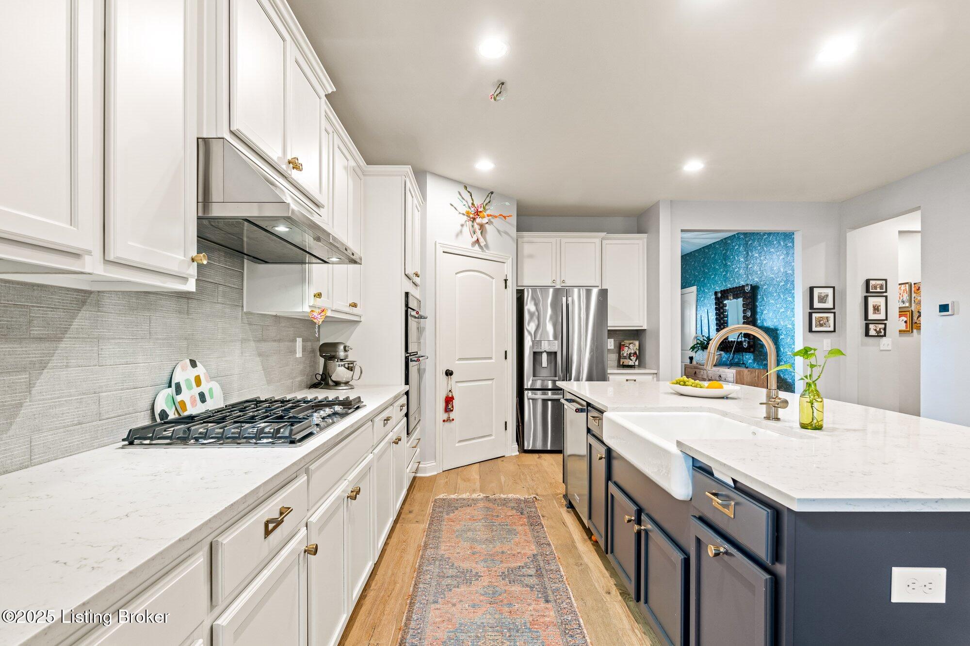 2824 Hamilton Springs Dr