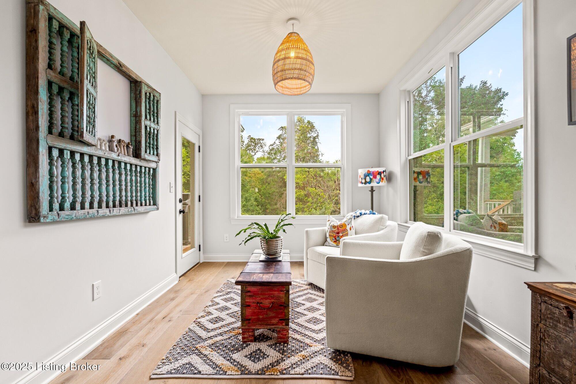 2824 Hamilton Springs Dr