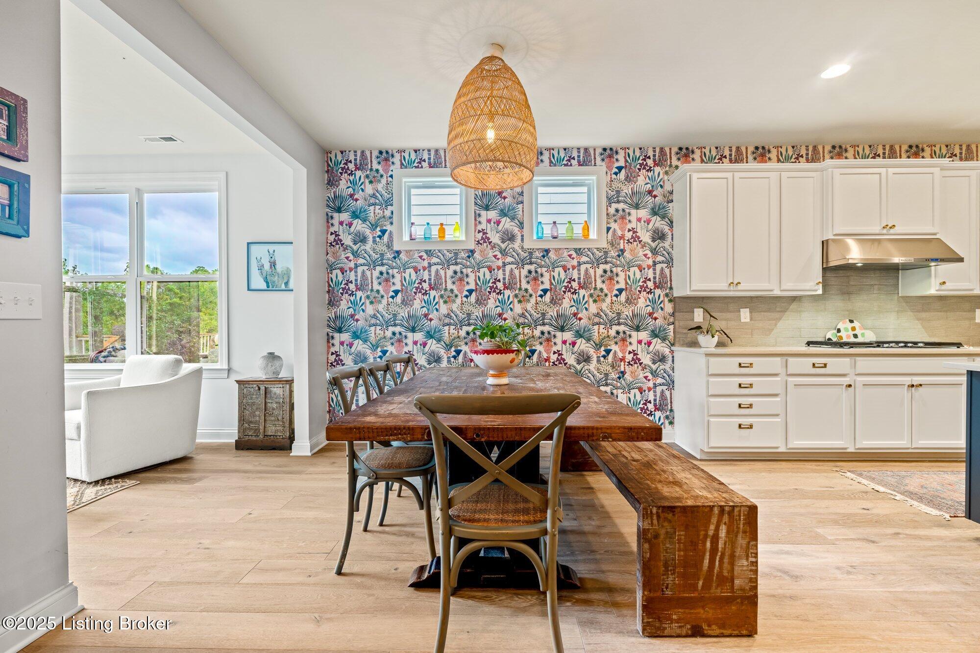 2824 Hamilton Springs Dr