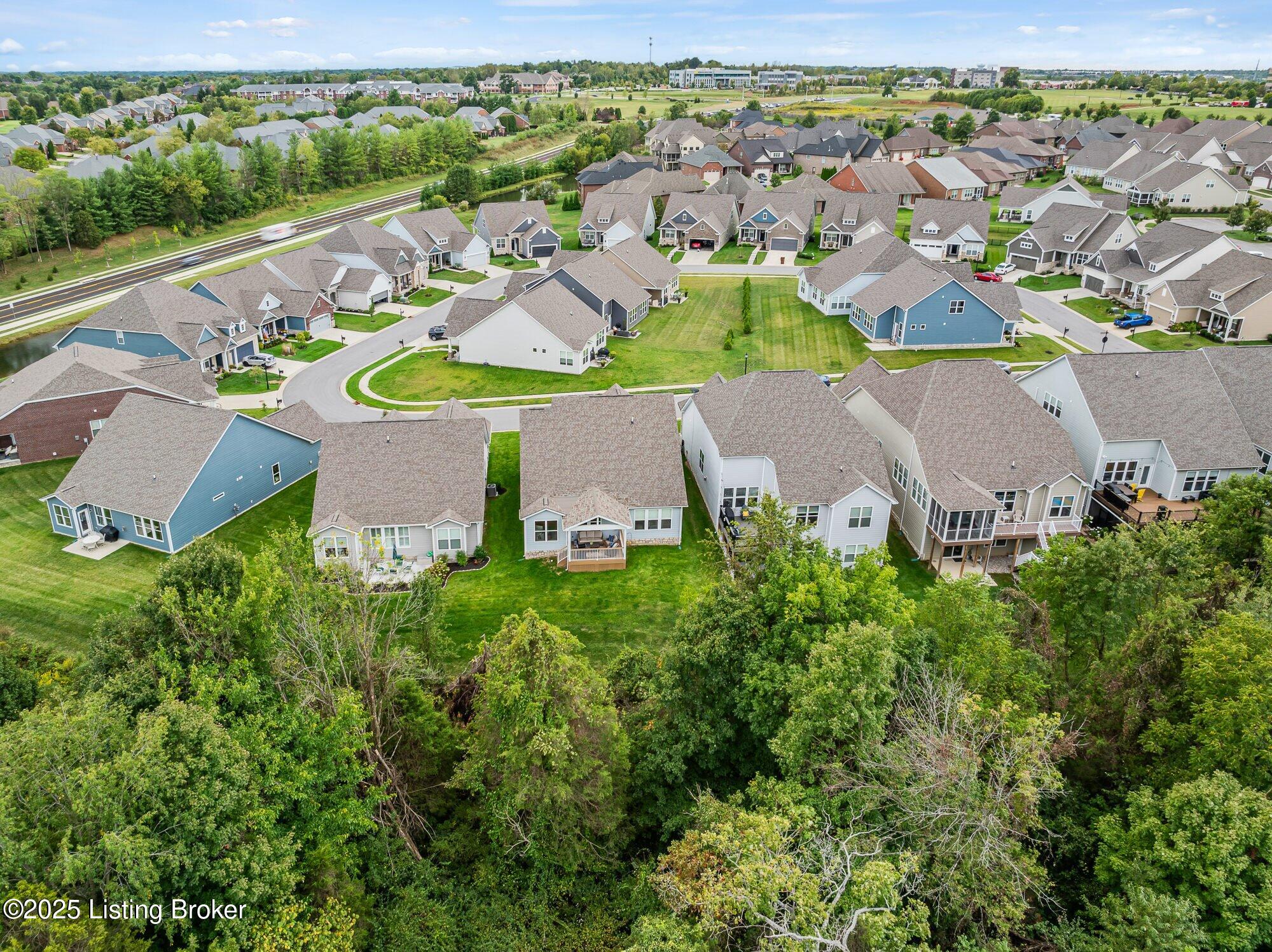 2824 Hamilton Springs Dr