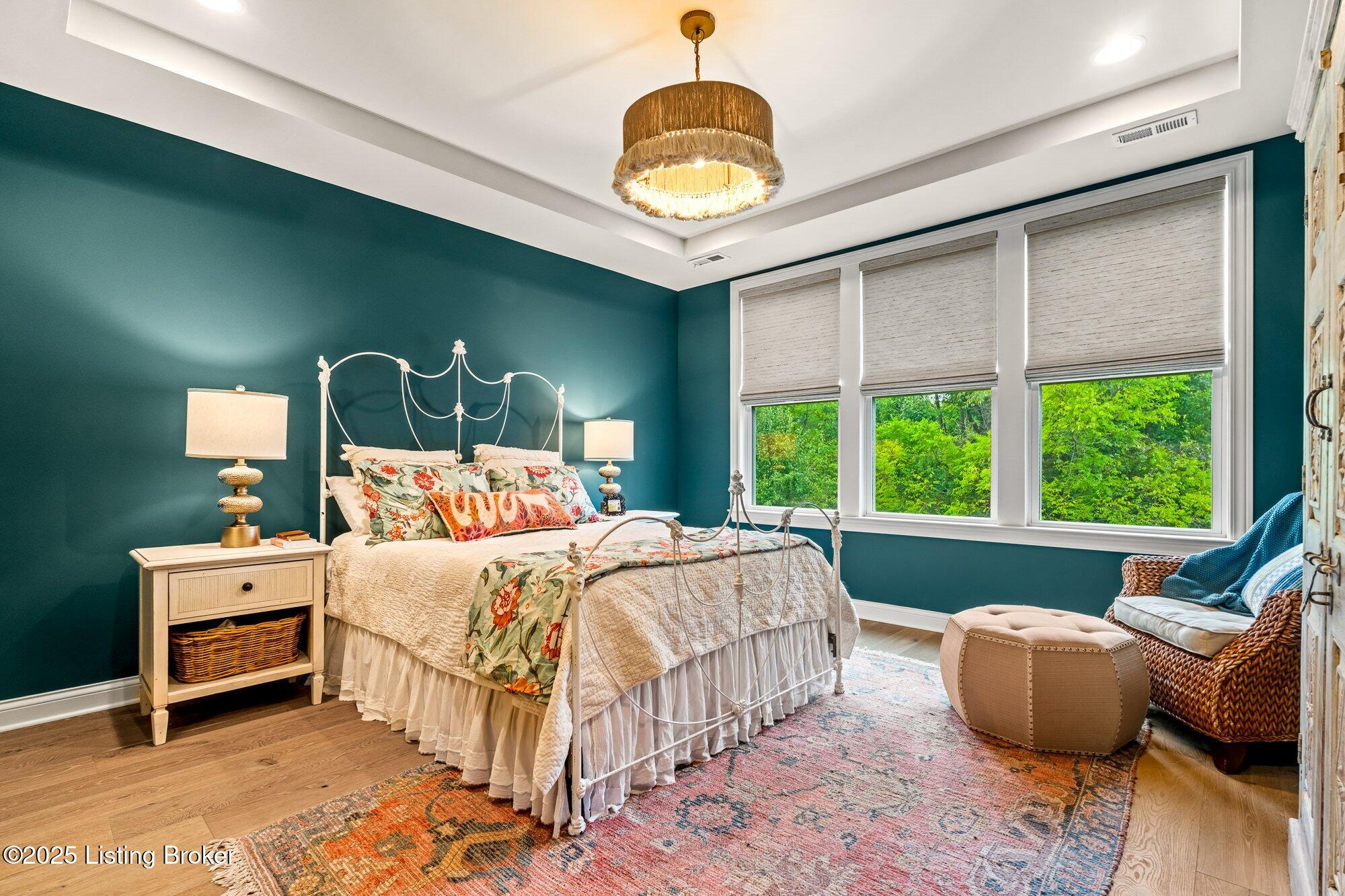 2824 Hamilton Springs Dr