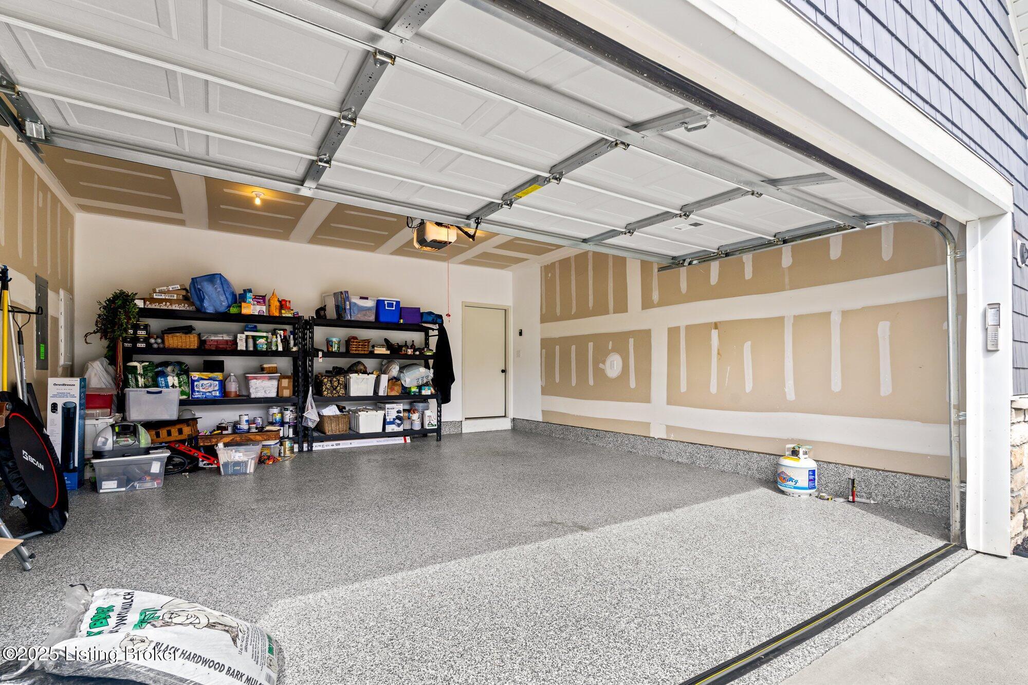 2824 Hamilton Springs Dr