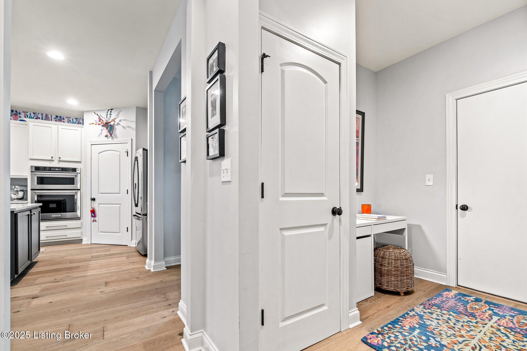 2824 Hamilton Springs Dr