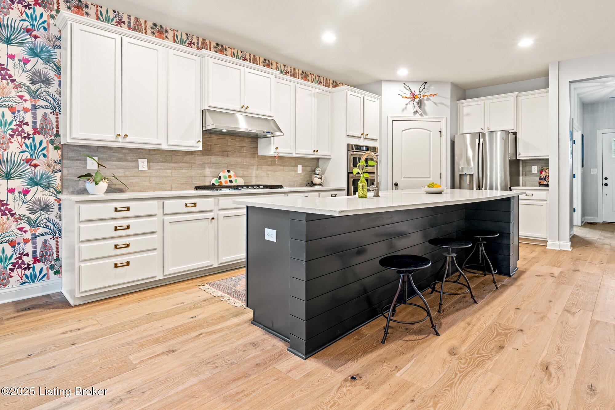 2824 Hamilton Springs Dr