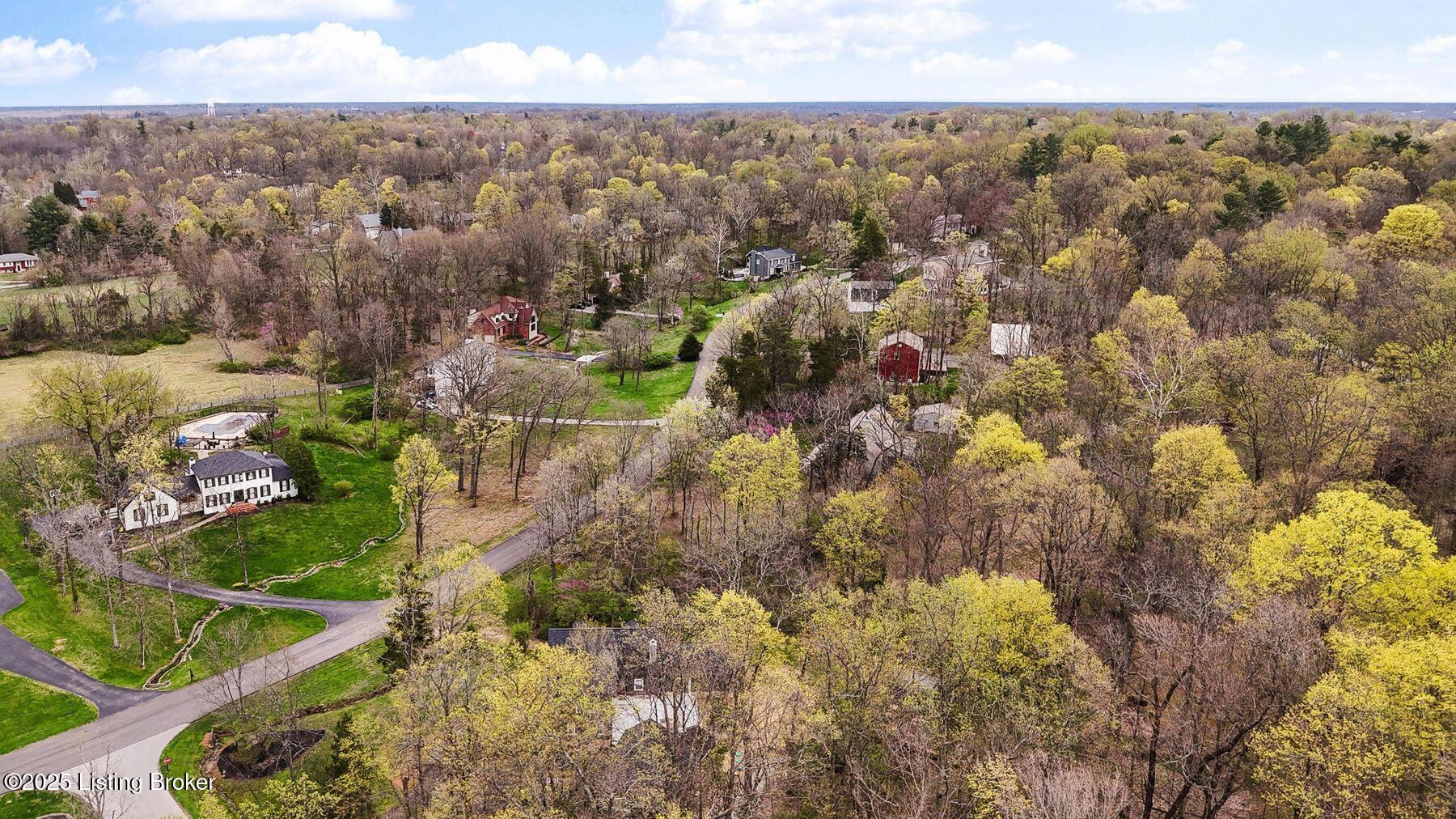 144 Rosswoods Dr