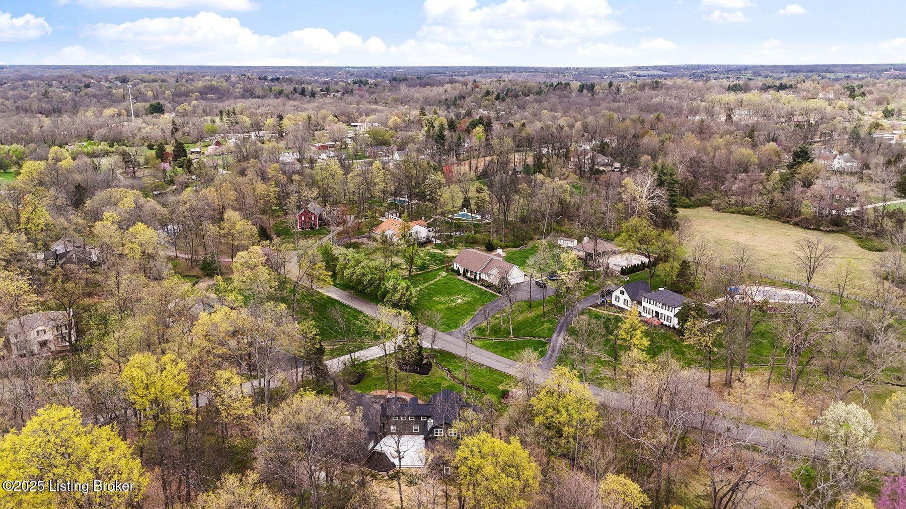 144 Rosswoods Dr